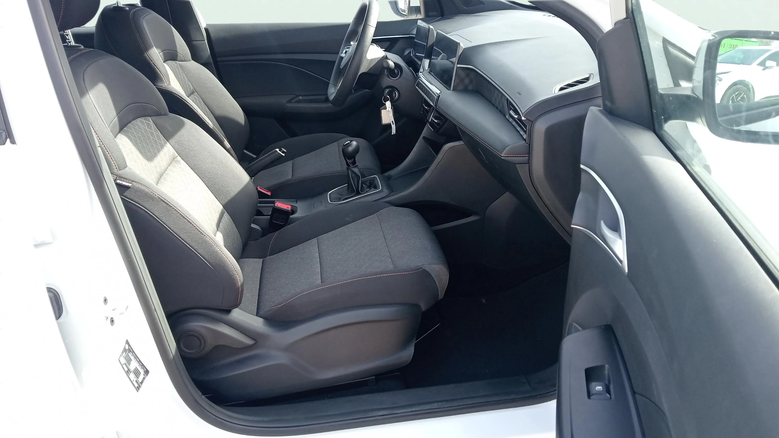MG MG3 1.5 Standard MY25 - foto 16