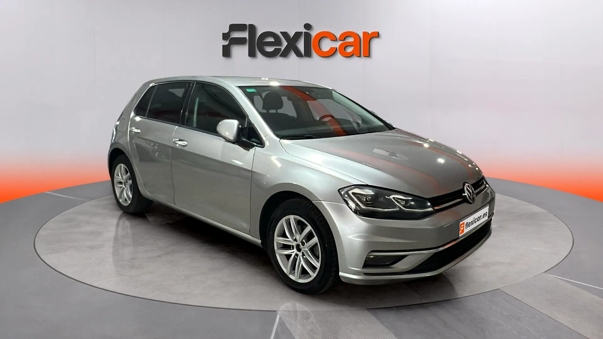 Volkswagen Golf Advance 1.0 TSI DSG