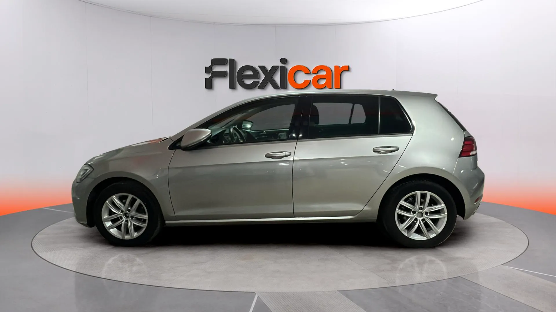 Volkswagen Golf Advance 1.0 TSI DSG - foto 4