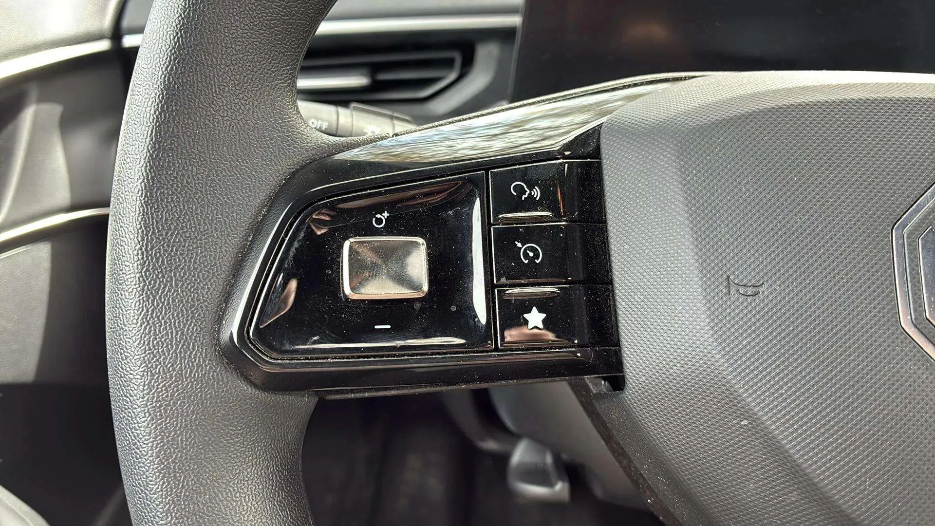 MG MG3 1.5 Standard MY25 - foto 16