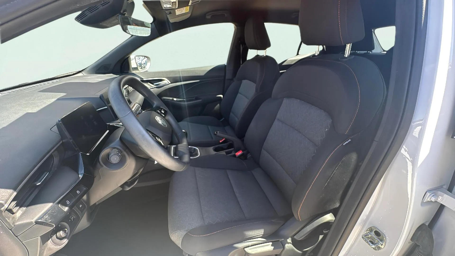 MG MG3 1.5 Standard MY25 - foto 20