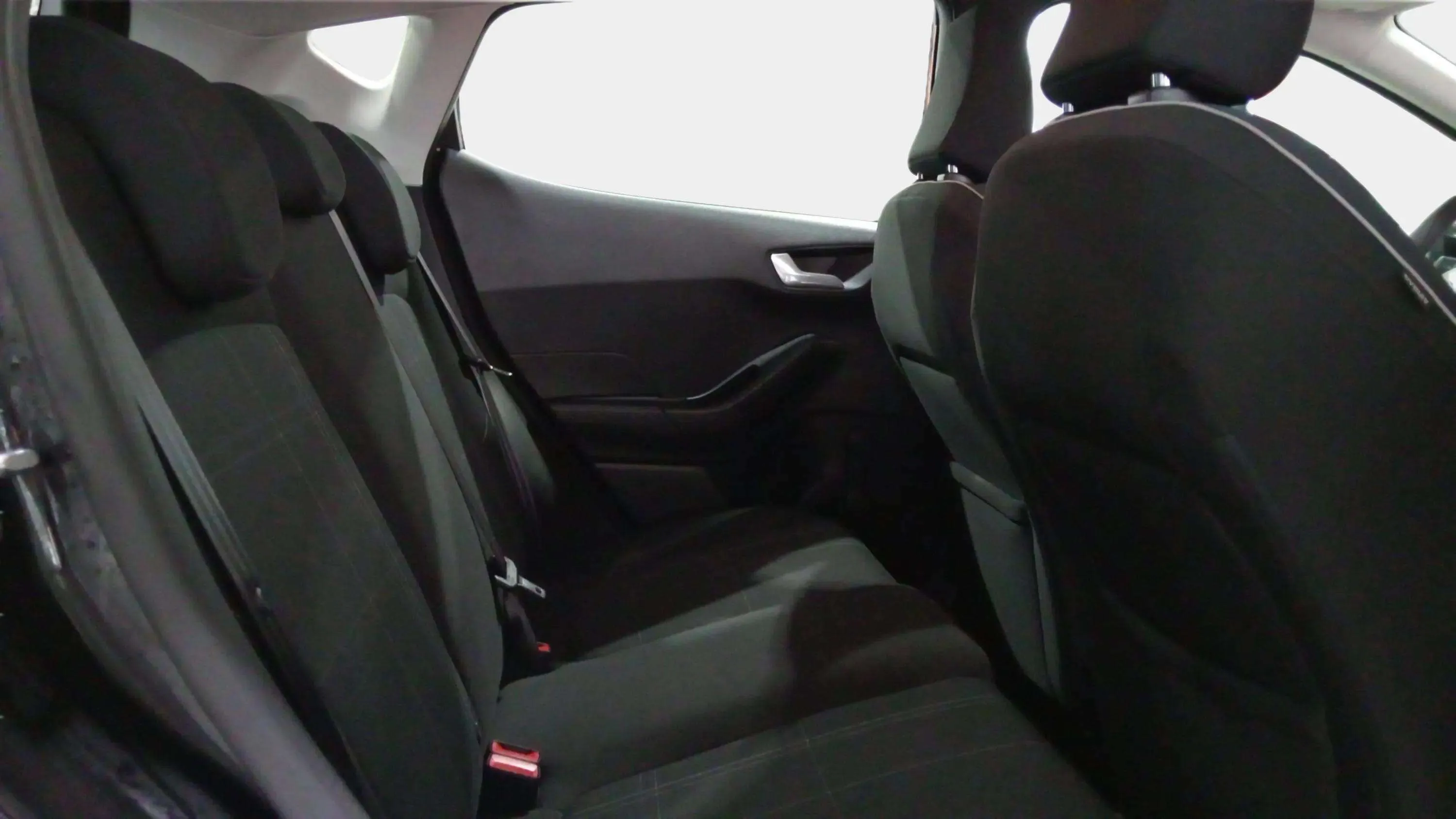 Ford Fiesta 1.1 Ti-VCT Trend - foto 13