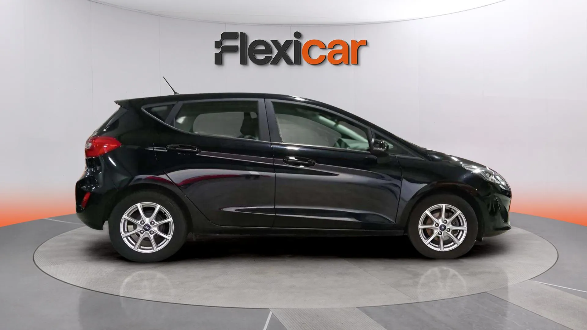 Ford Fiesta 1.1 Ti-VCT Trend - foto 2