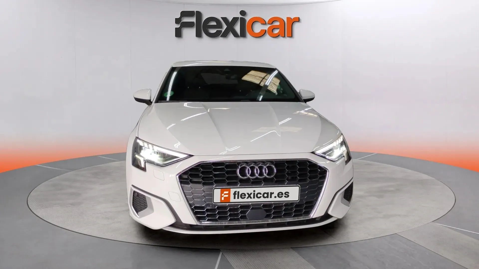 Audi A3 Sportback 30 TDI - foto 2
