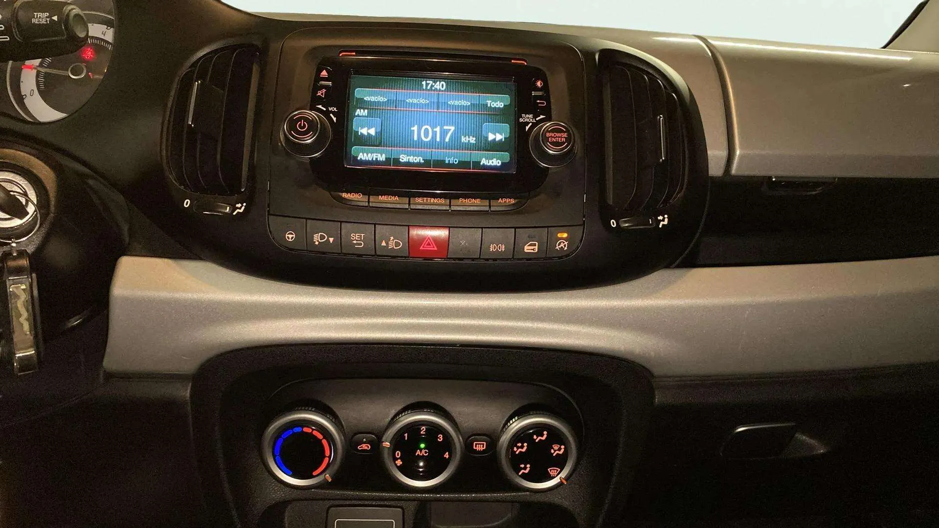 Fiat 500L 1.3 16v MultiJet II Lounge - foto 14