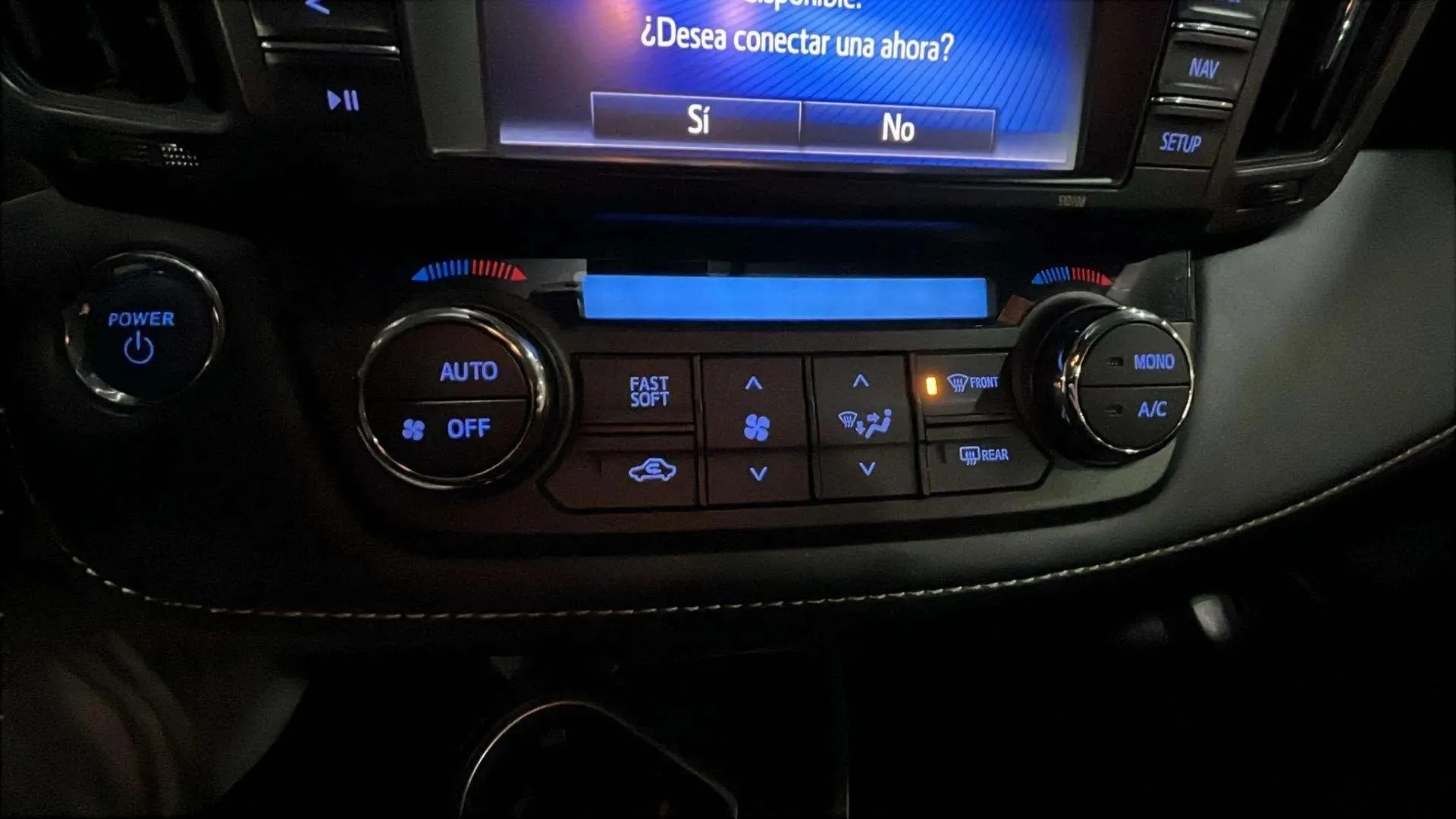 Toyota RAV4 2.5l 220H Advance - foto 15