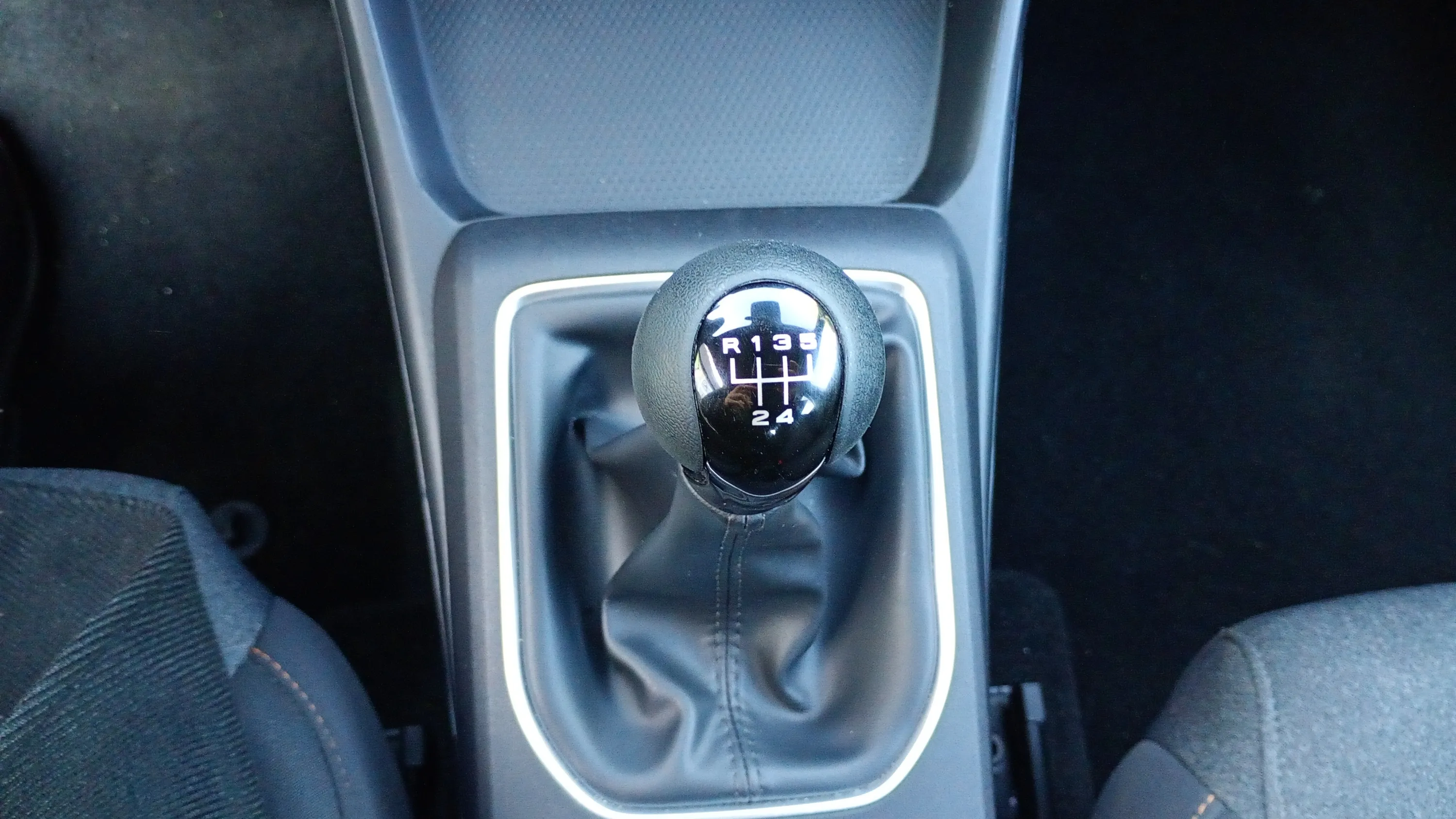 MG MG3 1.5 Standard MY25 - foto 17