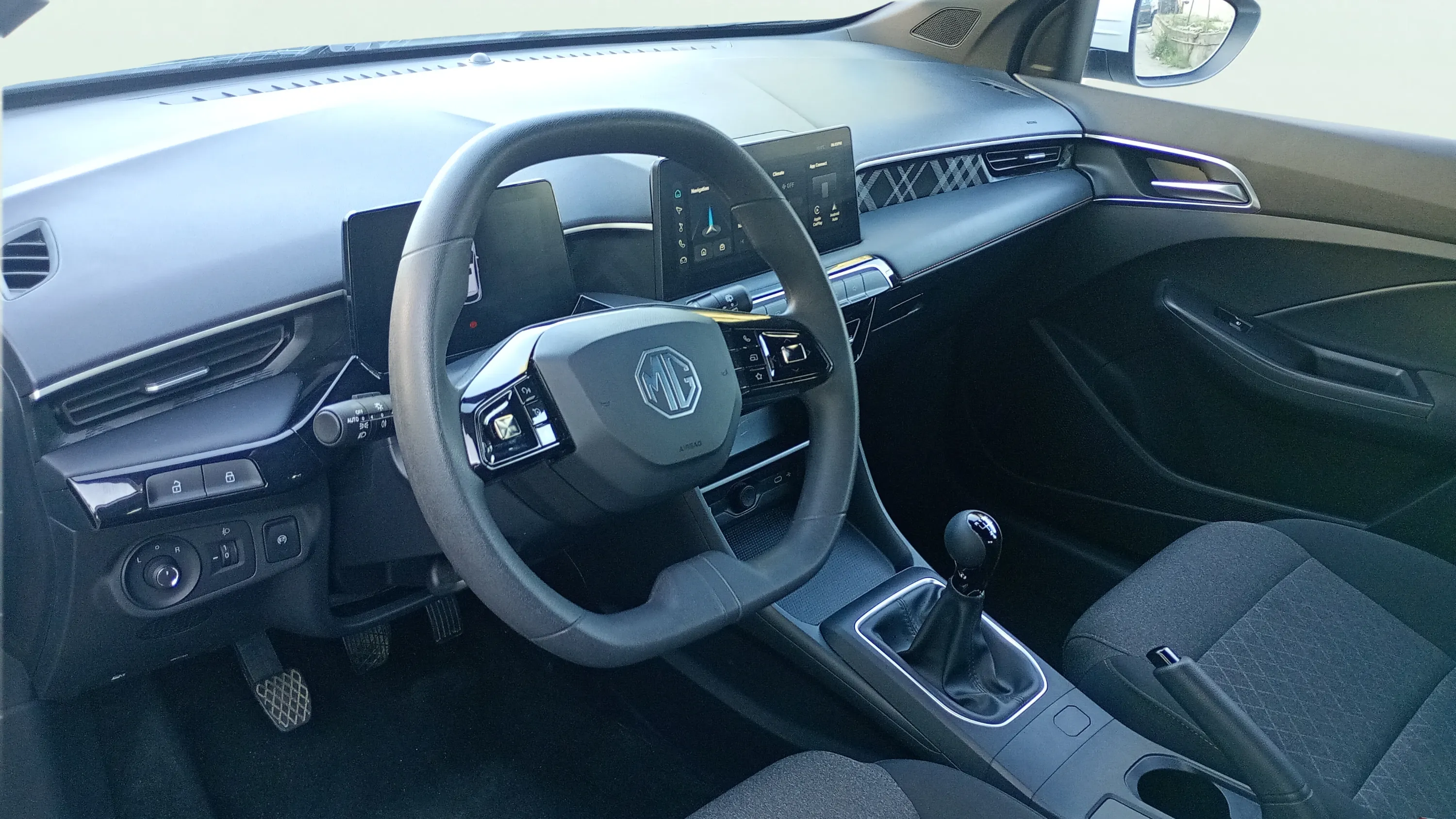 MG MG3 1.5 Standard MY25 - foto 8