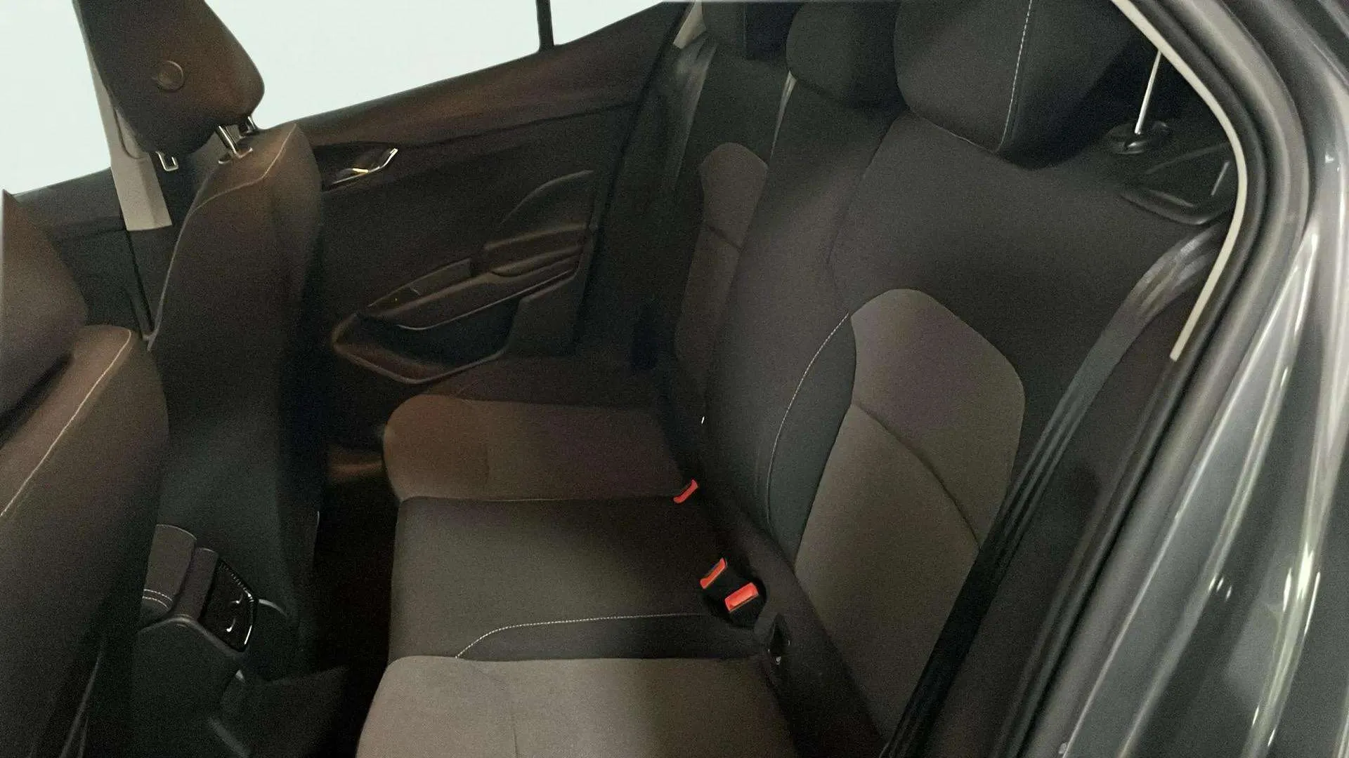 Škoda Fabia 1.0 TSI Plus - foto 21