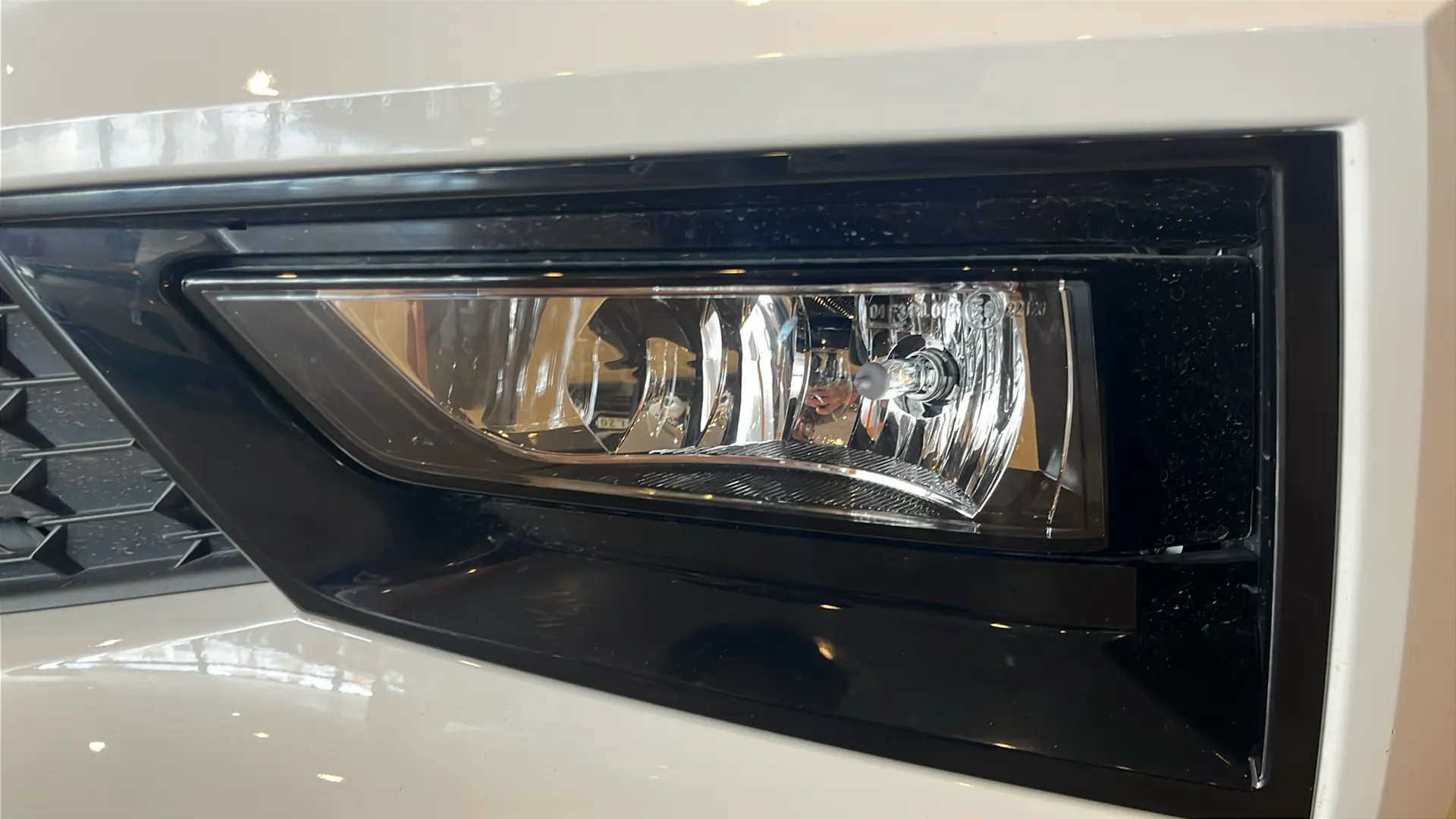 Škoda Fabia 1.0 TSI Selection - foto 28