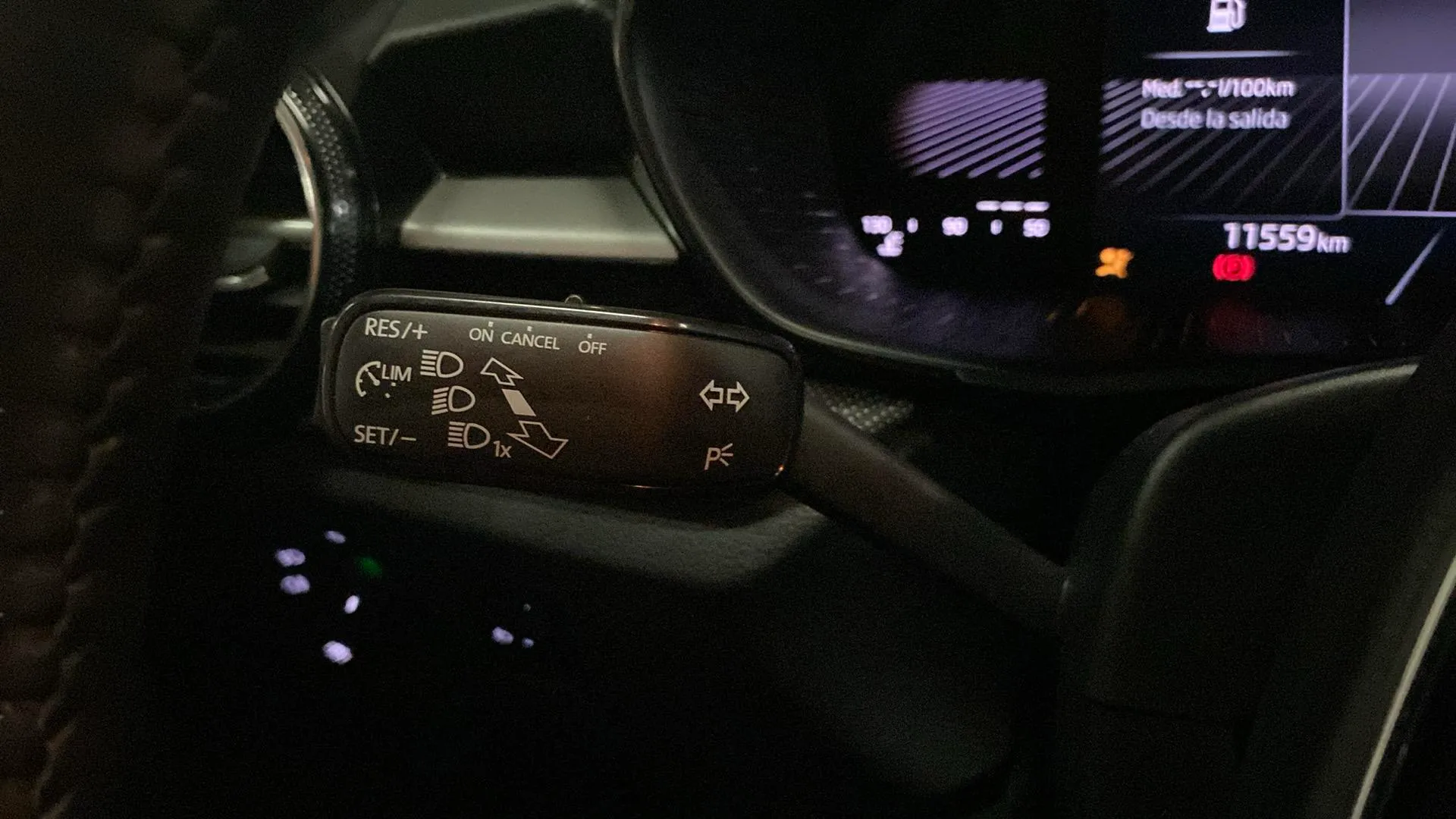 Škoda Fabia 1.0 MPI Selection - foto 16