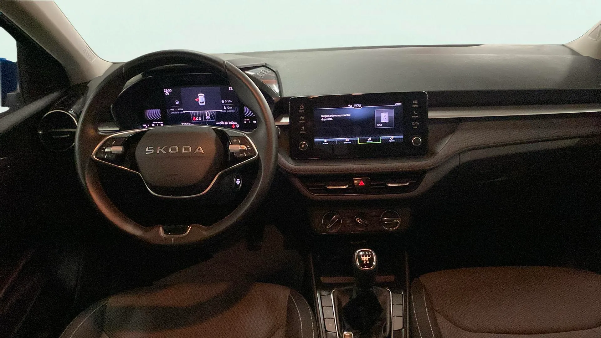 Škoda Fabia 1.0 MPI Selection - foto 12
