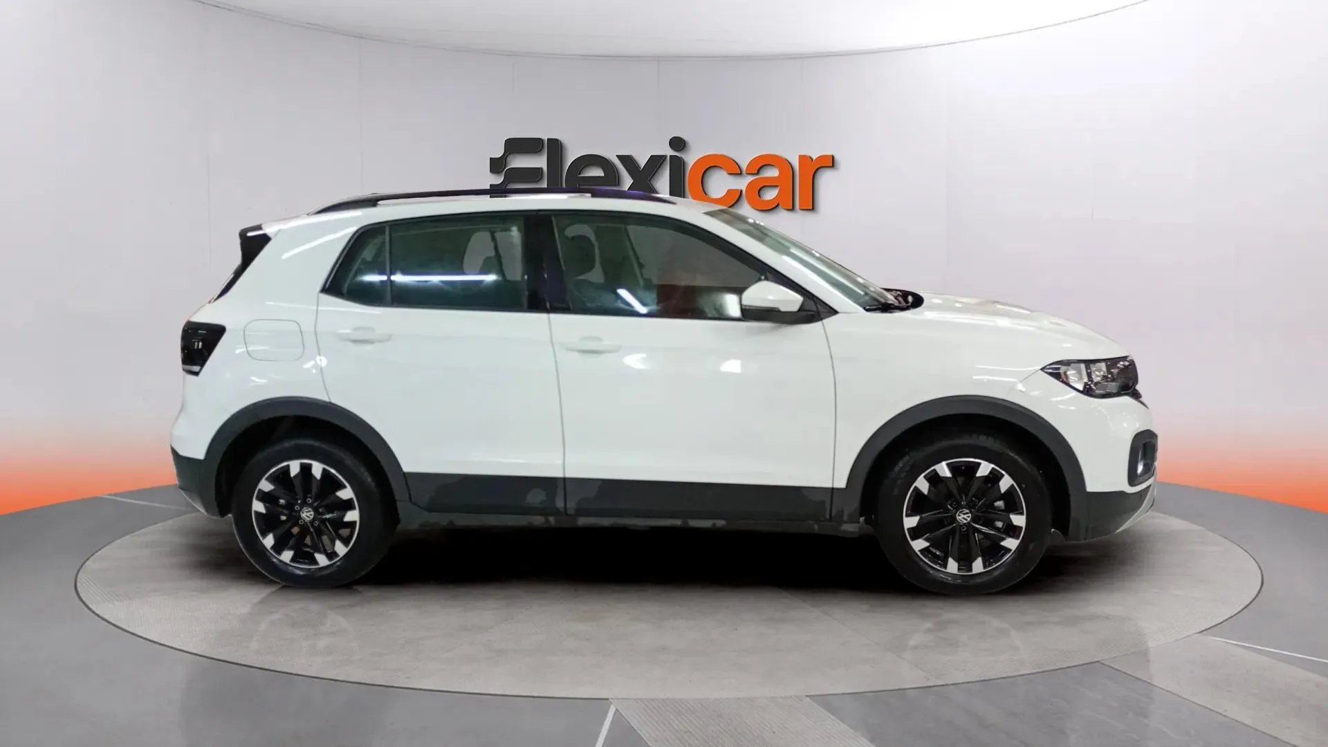 Volkswagen T-Cross Advance 1.0 TSI DSG - foto 7
