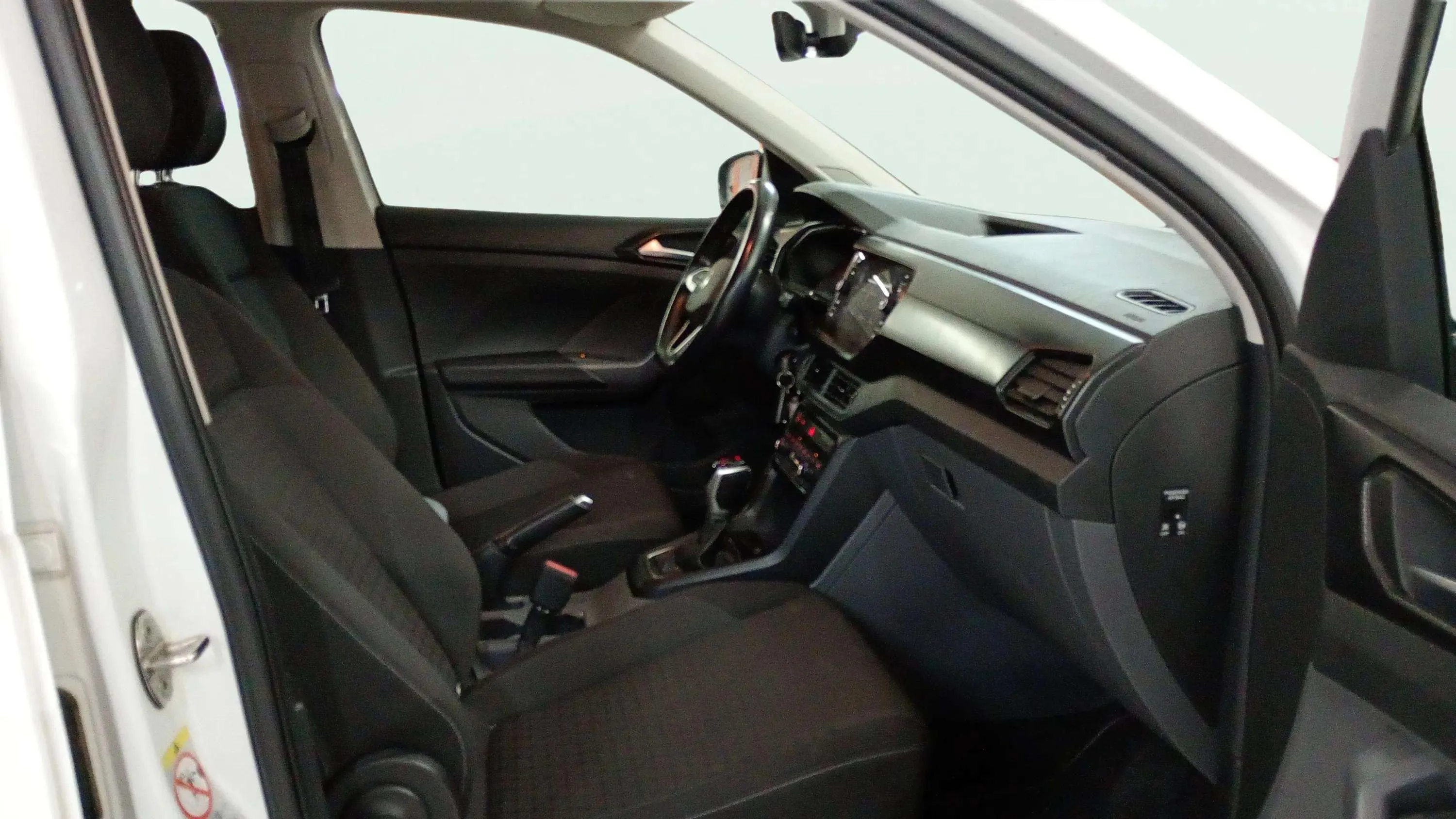 Volkswagen T-Cross Advance 1.0 TSI DSG - foto 13