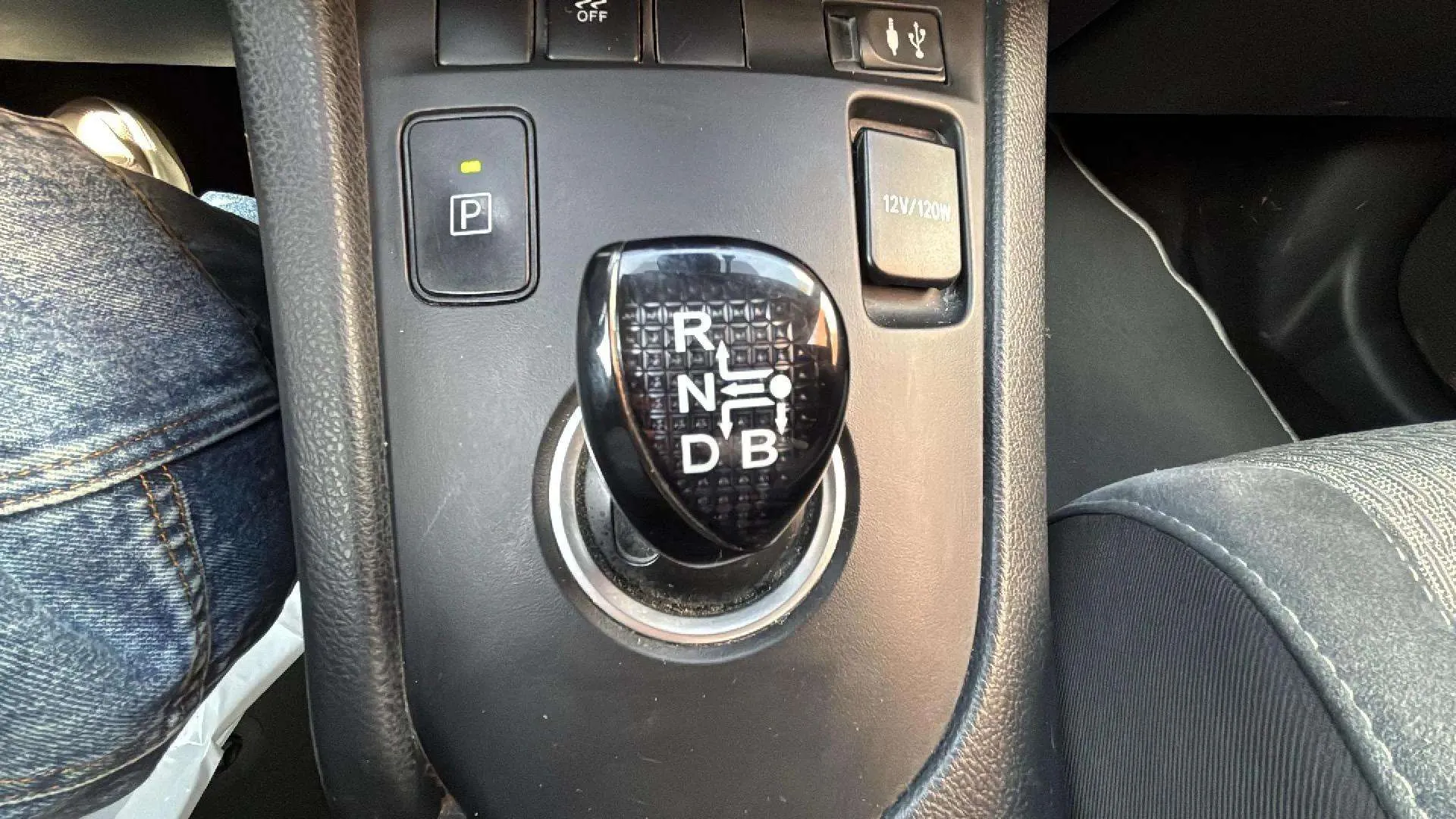 Toyota Auris 1.8 140H Hybrid Active - foto 10