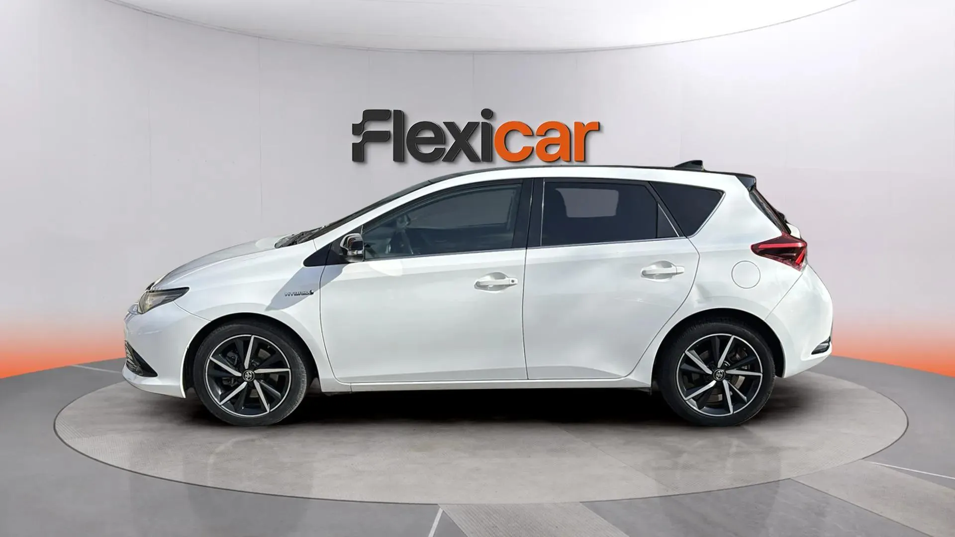 Toyota Auris 1.8 140H Hybrid Active - foto 4