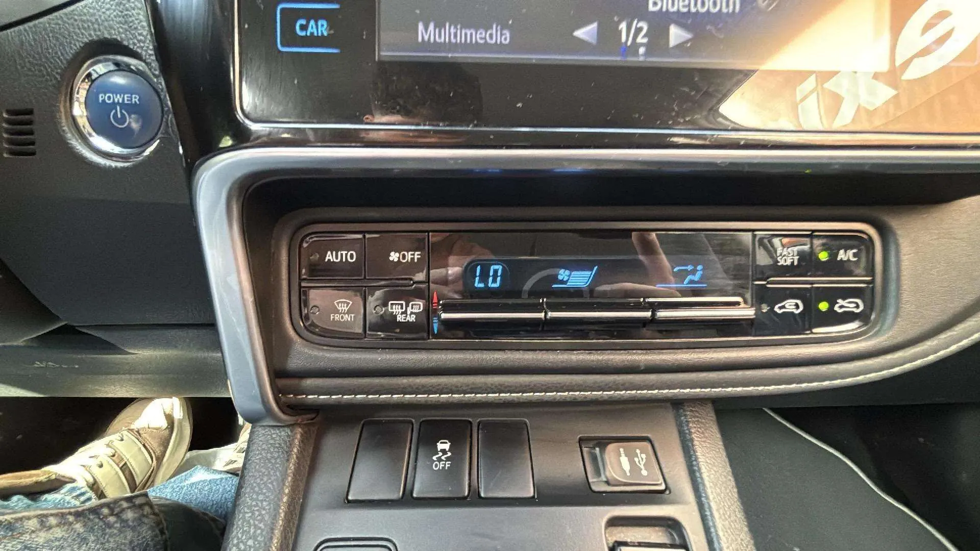 Toyota Auris 1.8 140H Hybrid Active - foto 33