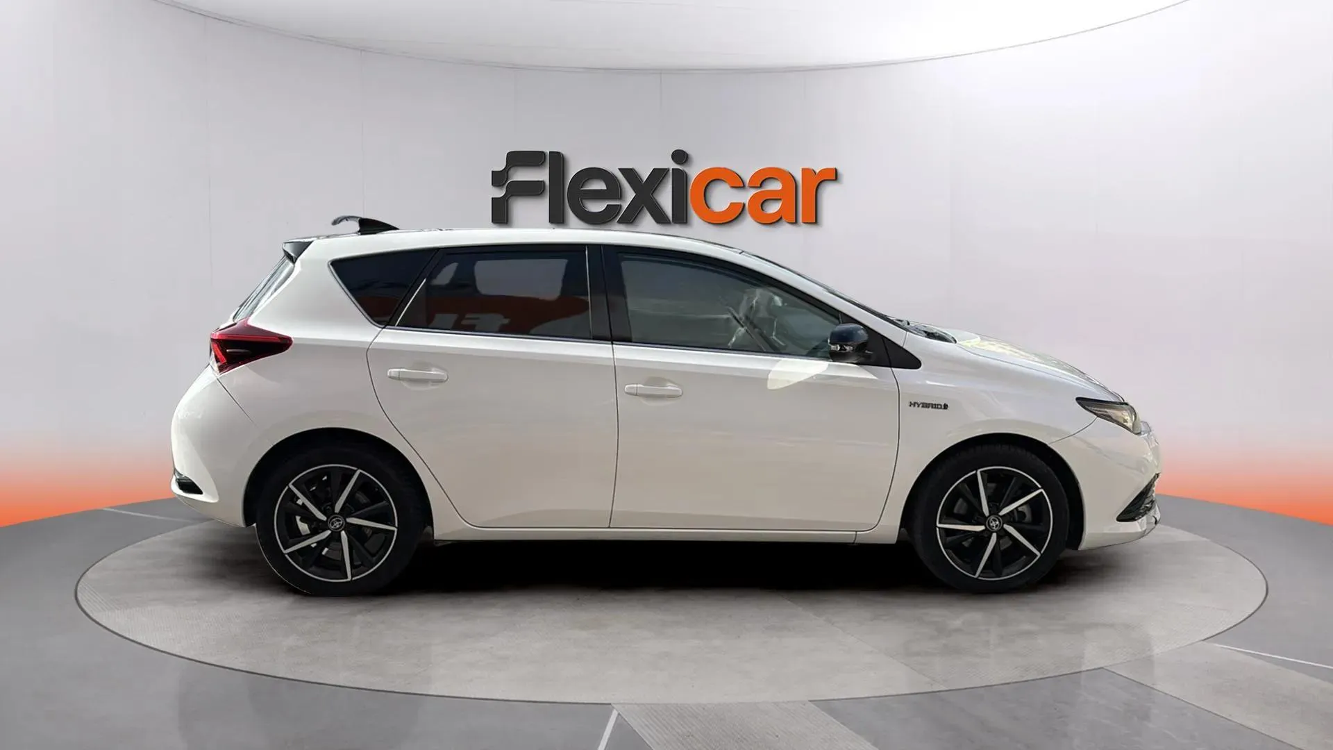 Toyota Auris 1.8 140H Hybrid Active - foto 7