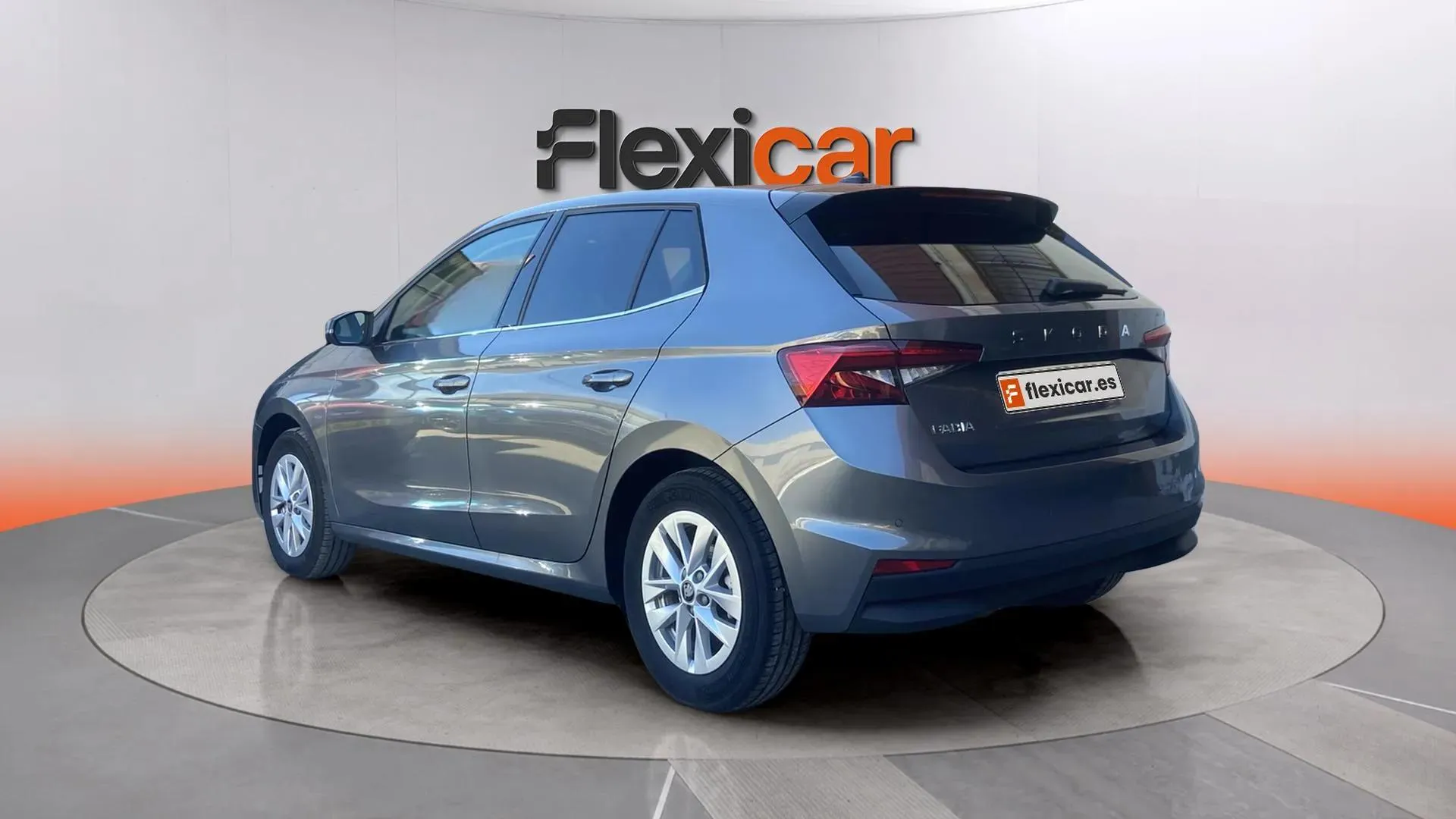 Škoda Fabia 1.0 MPI Selection - foto 4