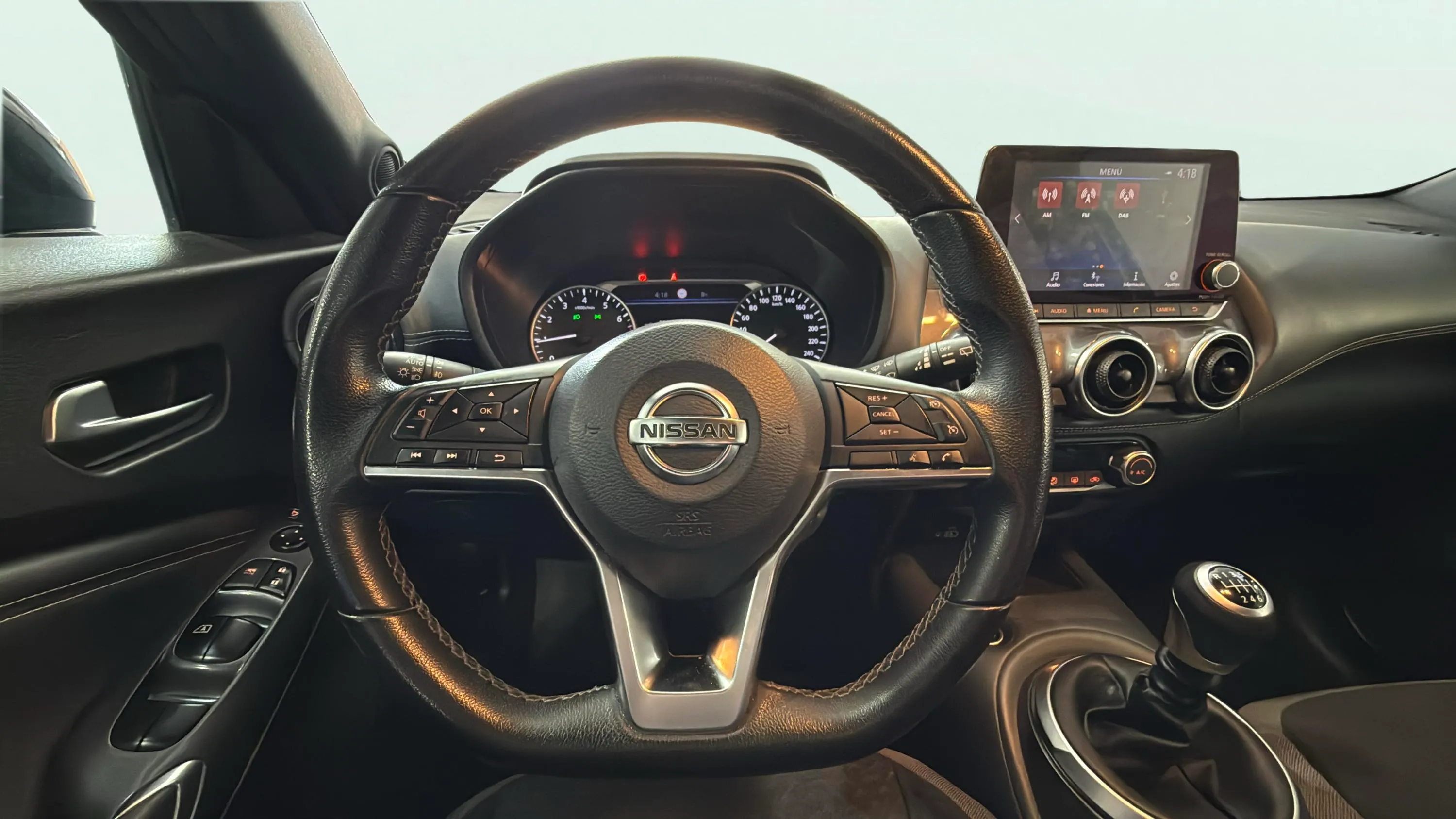 Nissan Juke DIG-T N-Connecta - foto 11