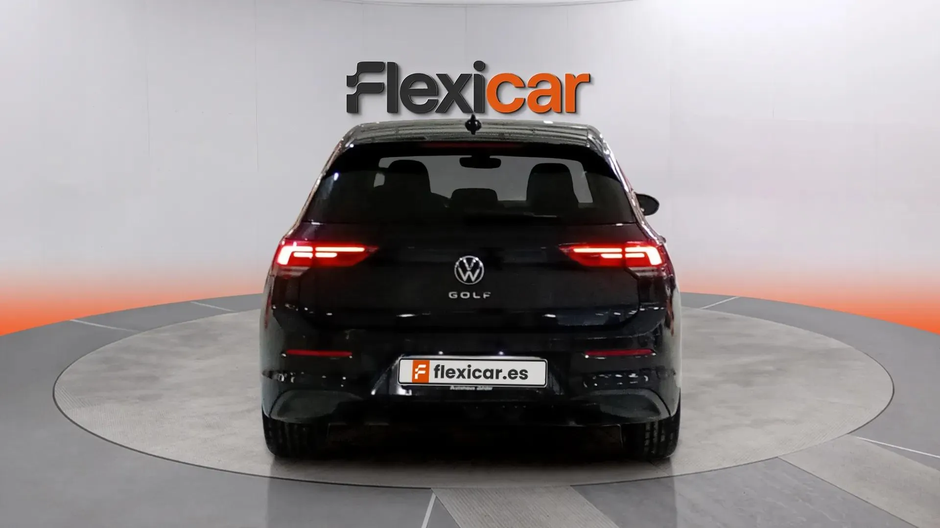 Volkswagen Golf R-Line 2.0 TDI DSG - foto 5