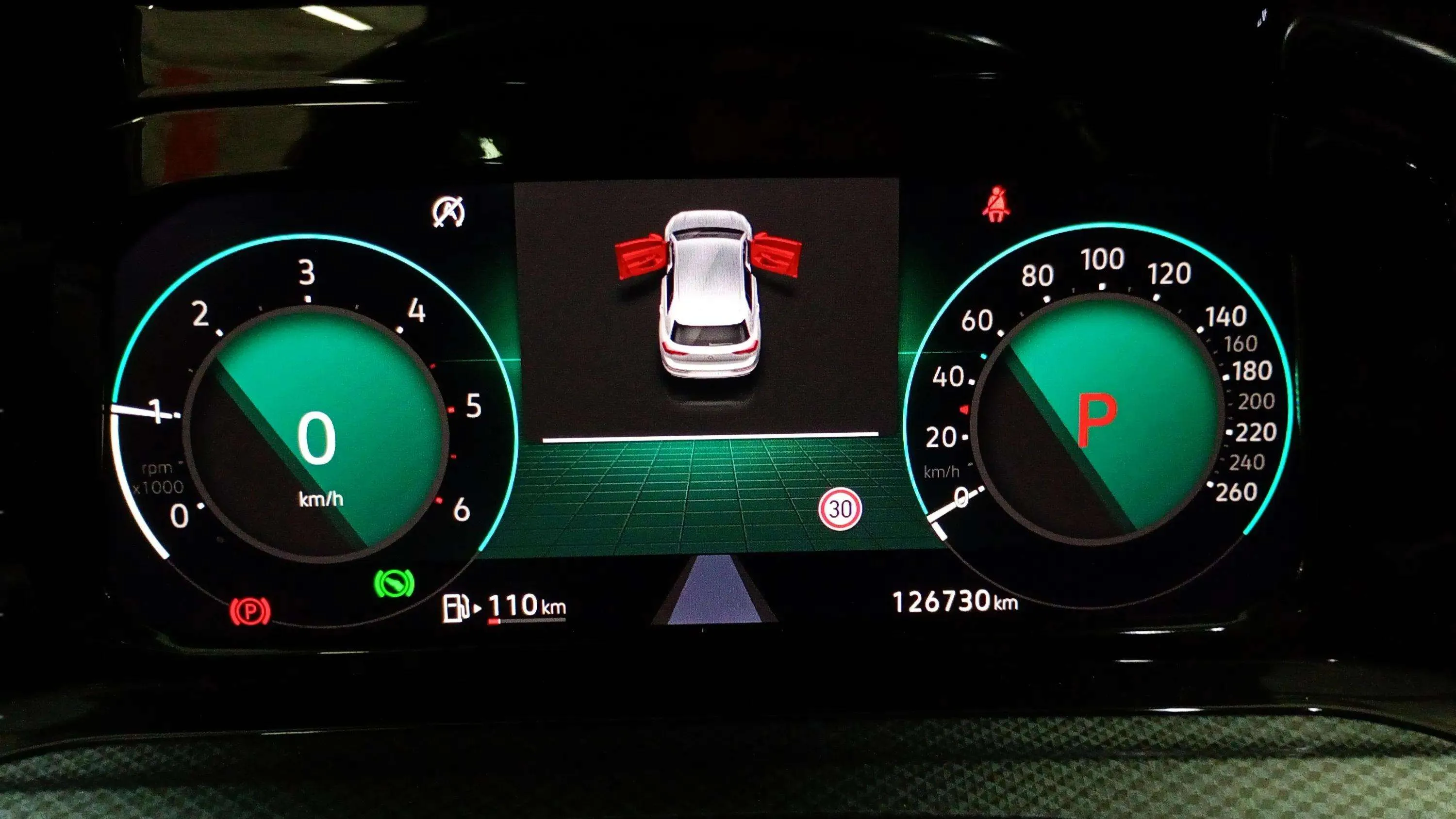 Volkswagen Golf R-Line 2.0 TDI DSG - foto 12