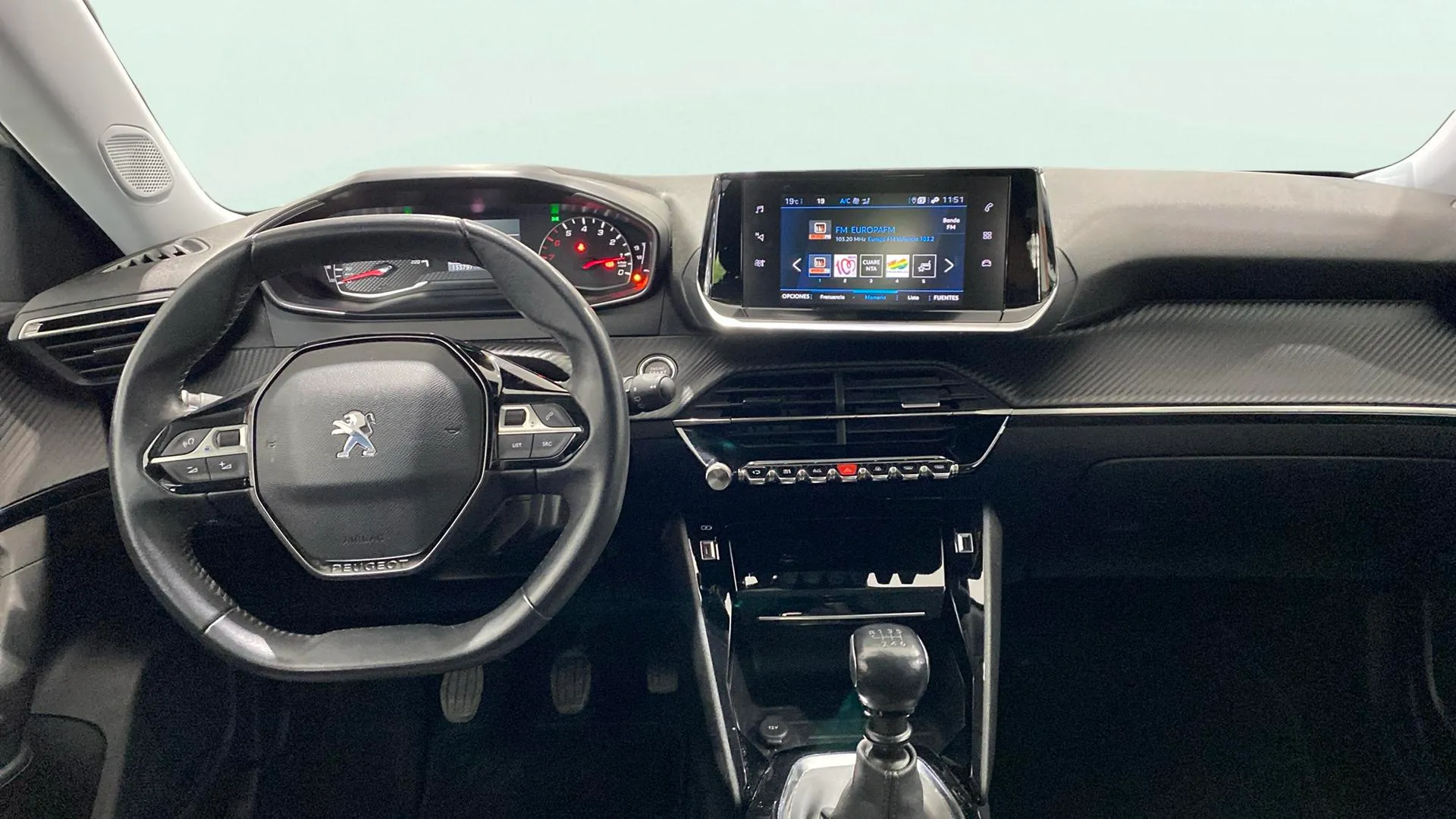 Peugeot 2008 Allure BlueHDi - foto 10