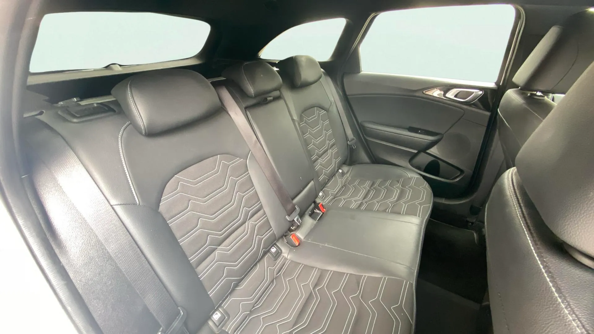 Kia Ceed Tourer 1.0 T-GDi Style Edition - foto 20