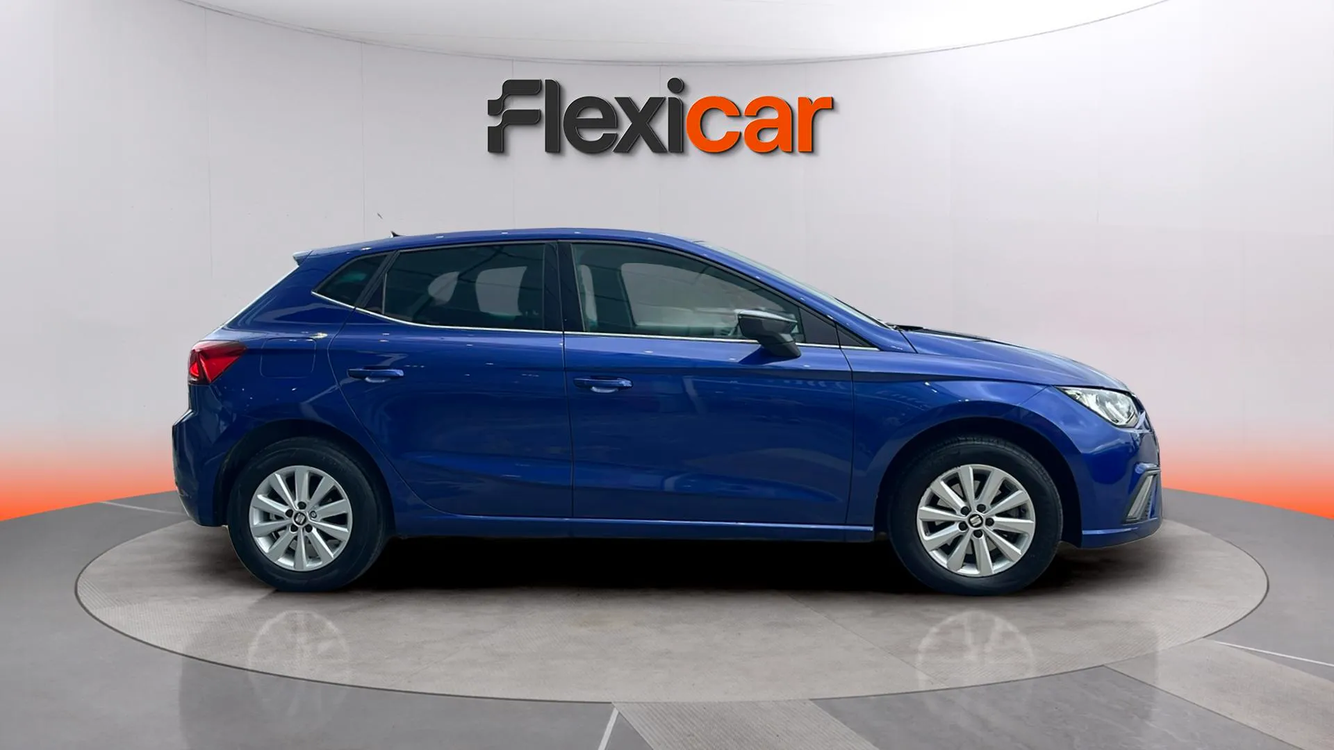 SEAT Ibiza 1.0 MPI Reference - foto 8