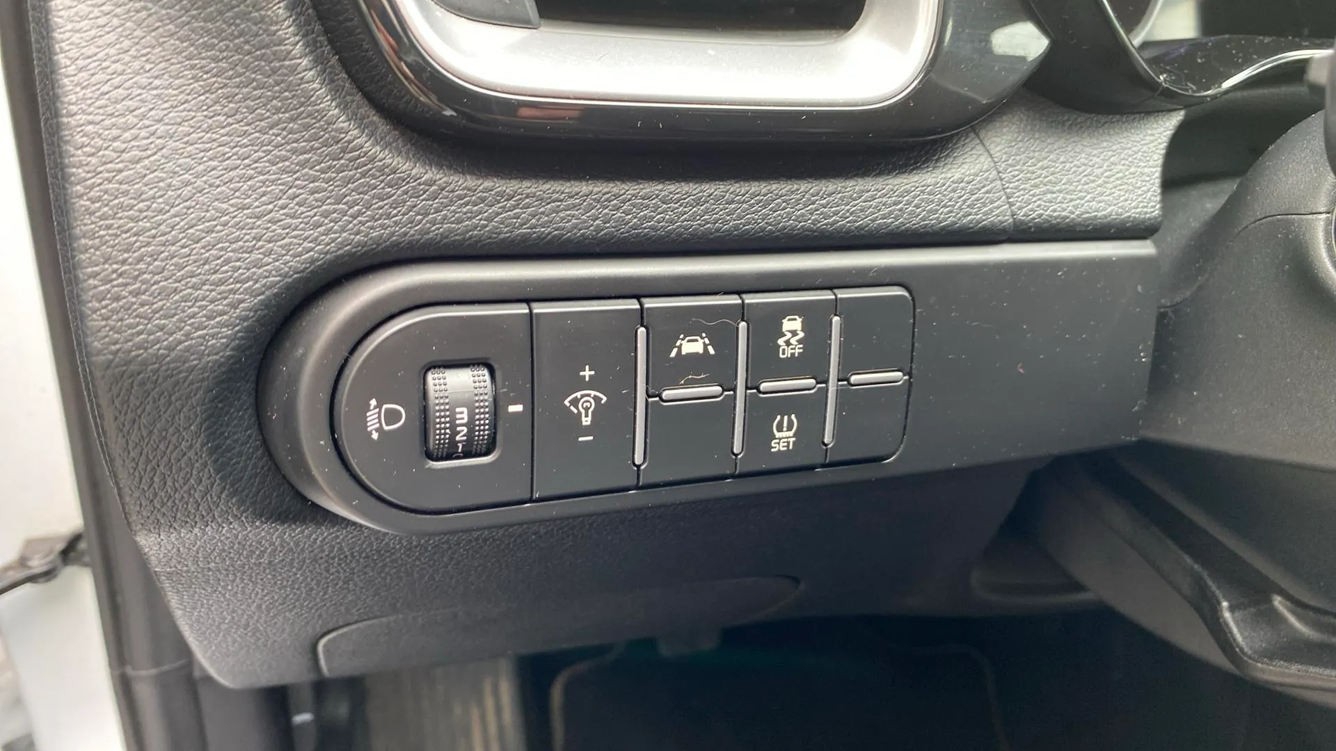 Kia Ceed 1.0 T-GDi Tech - foto 26