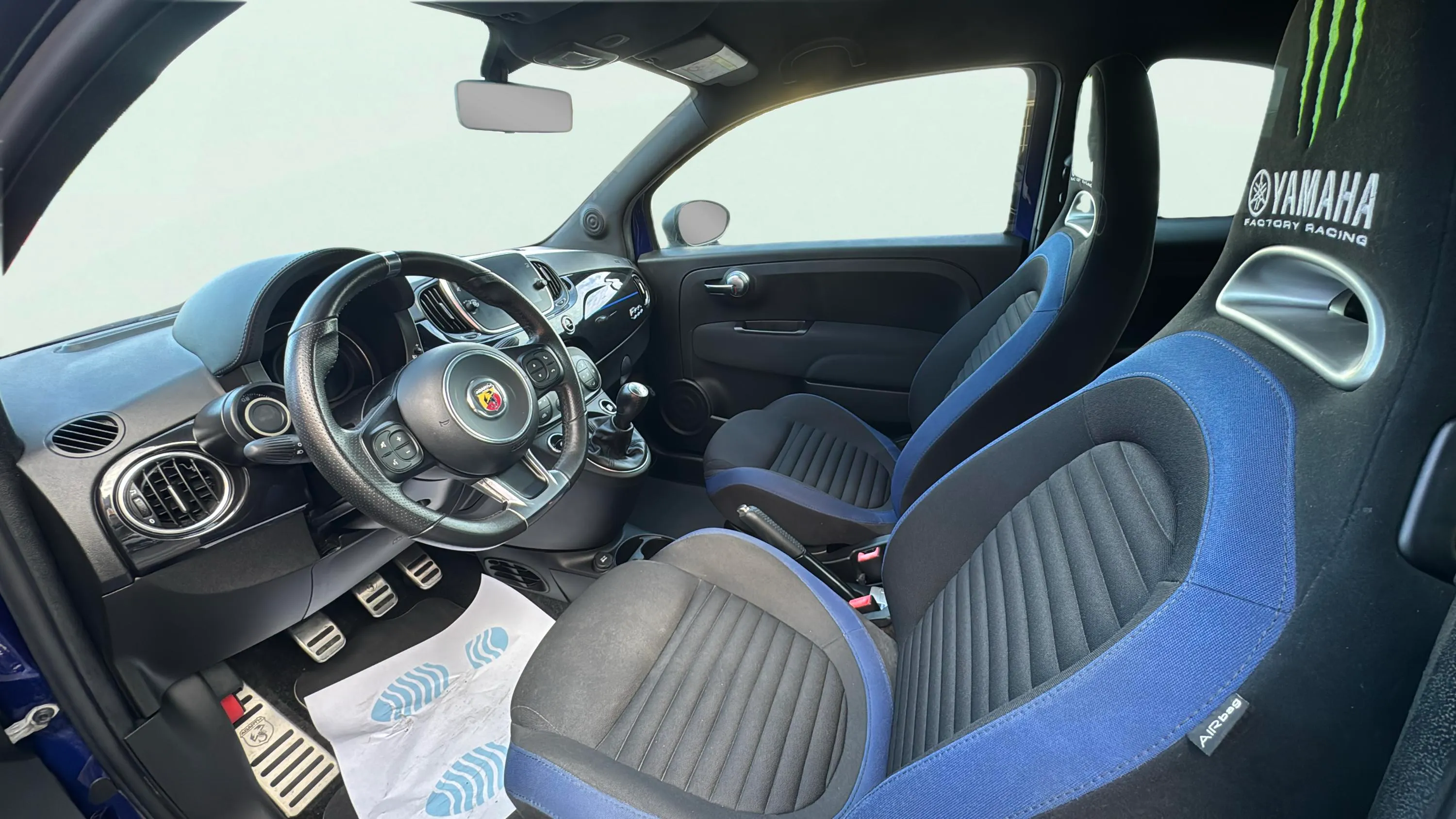Abarth 500 1.4 16v Monster Energy Yamaha E6D - foto 13
