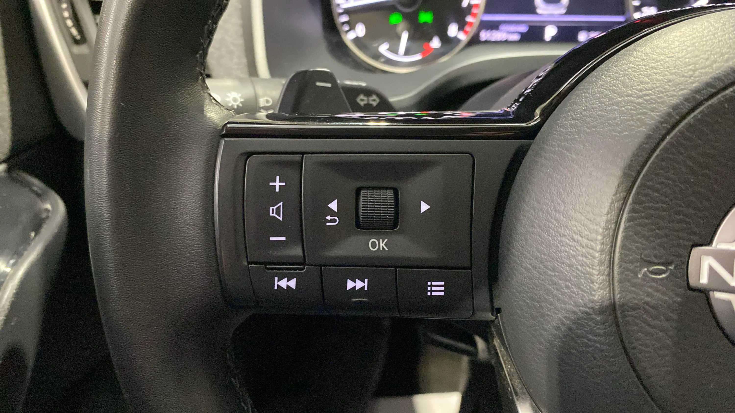 Nissan Qashqai DIG-T mHEV CVT Acenta - foto 18