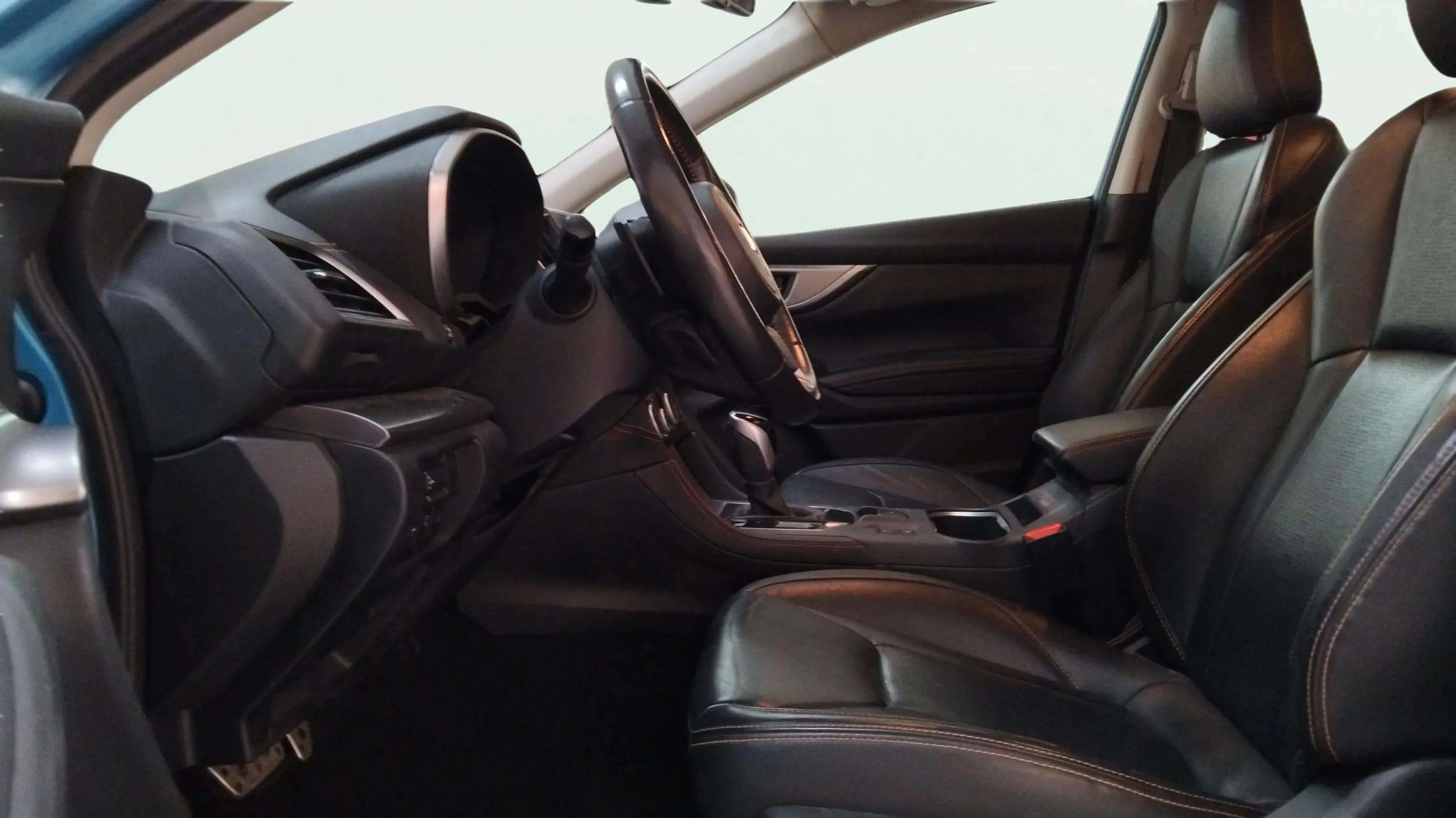 Subaru XV 2.0i Hybrid CVT Executive Plus - foto 7