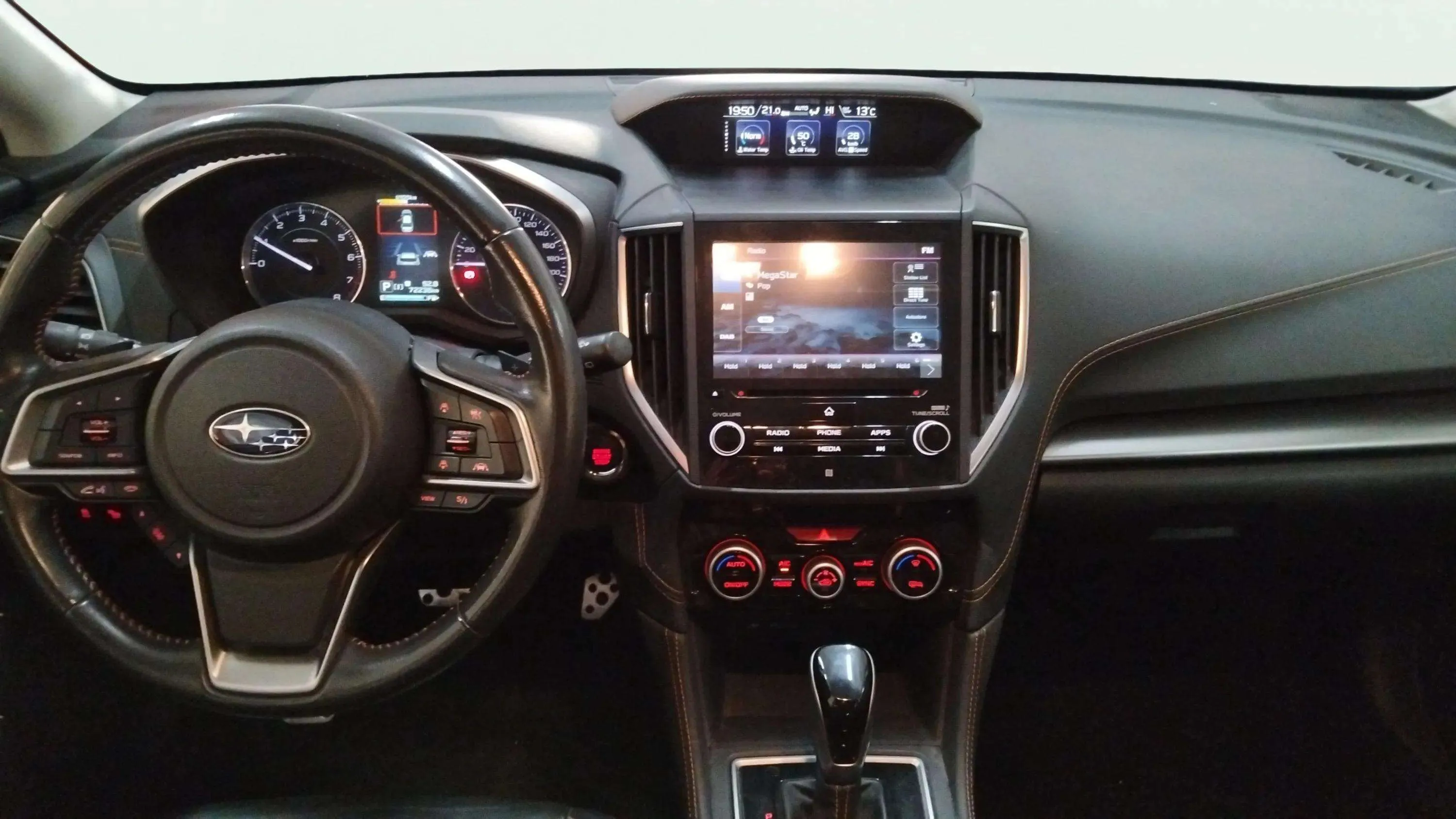Subaru XV 2.0i Hybrid CVT Executive Plus - foto 11