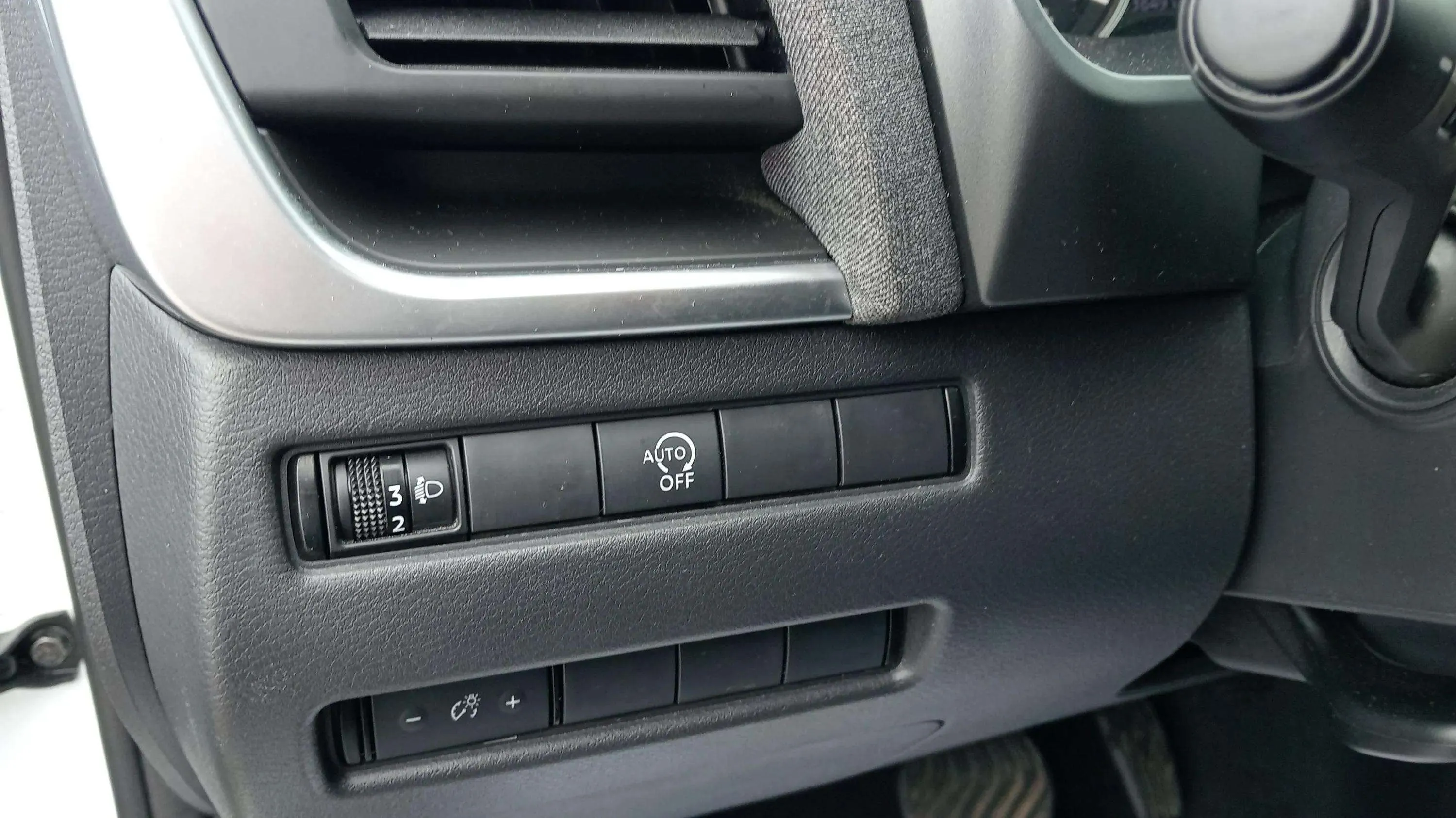 Nissan Qashqai DIG-T mHEV CVT Acenta - foto 27