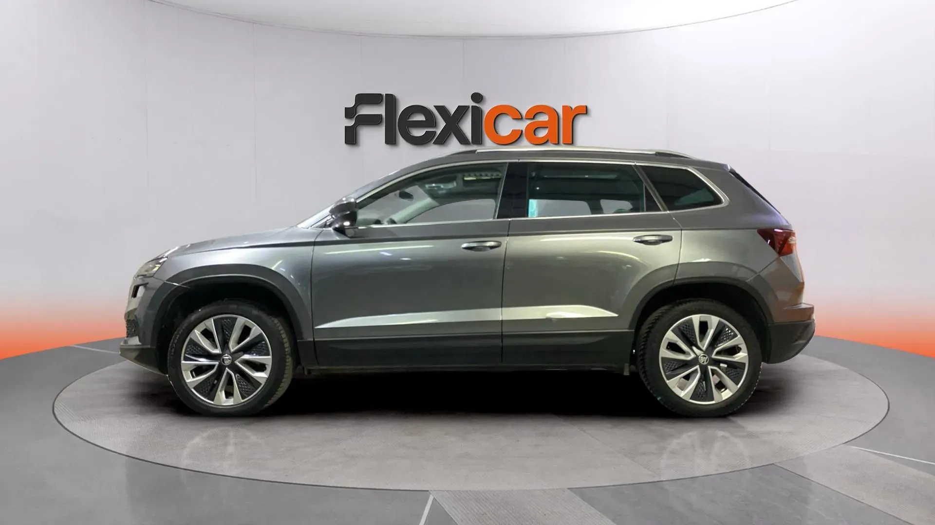 Škoda Karoq 1.5 TSI DSG ACT Design - foto 4