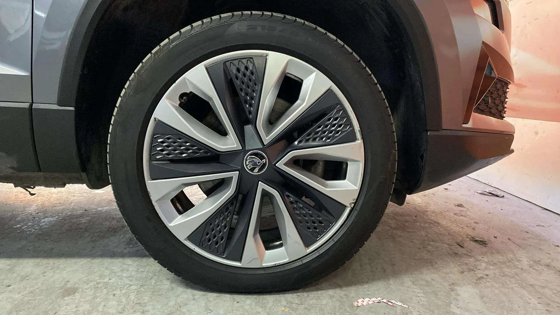 Škoda Karoq 1.5 TSI DSG ACT Design - foto 24