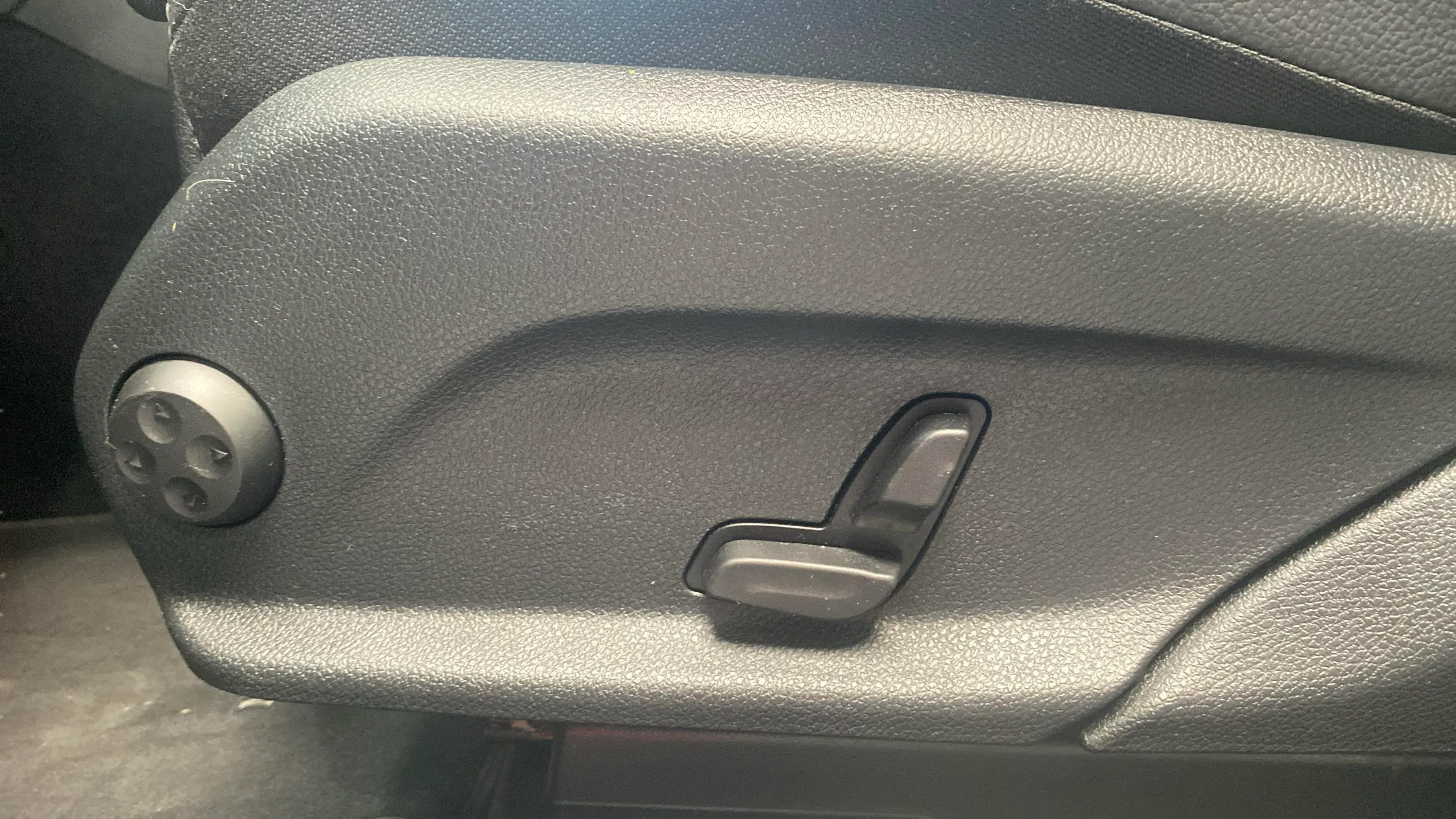 Mercedes-Benz GLC 200 4MATIC - foto 24