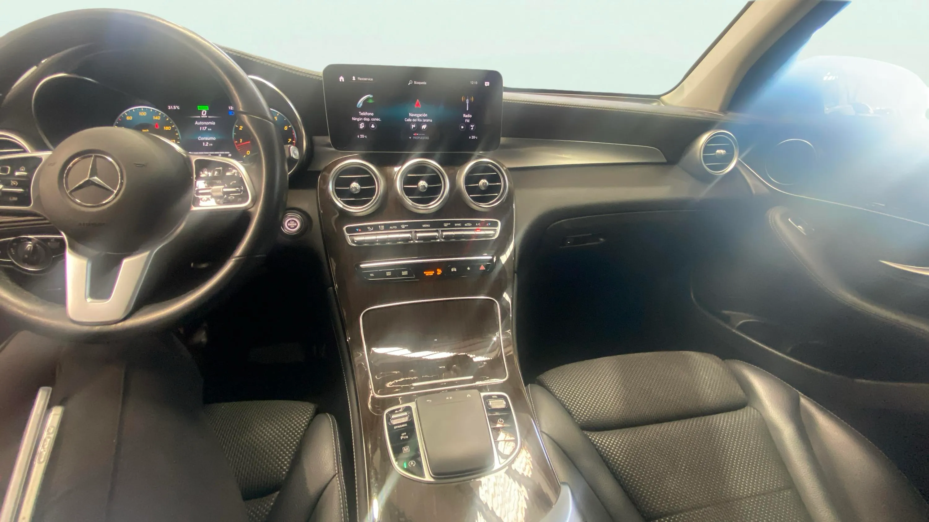 Mercedes-Benz GLC 200 4MATIC - foto 18