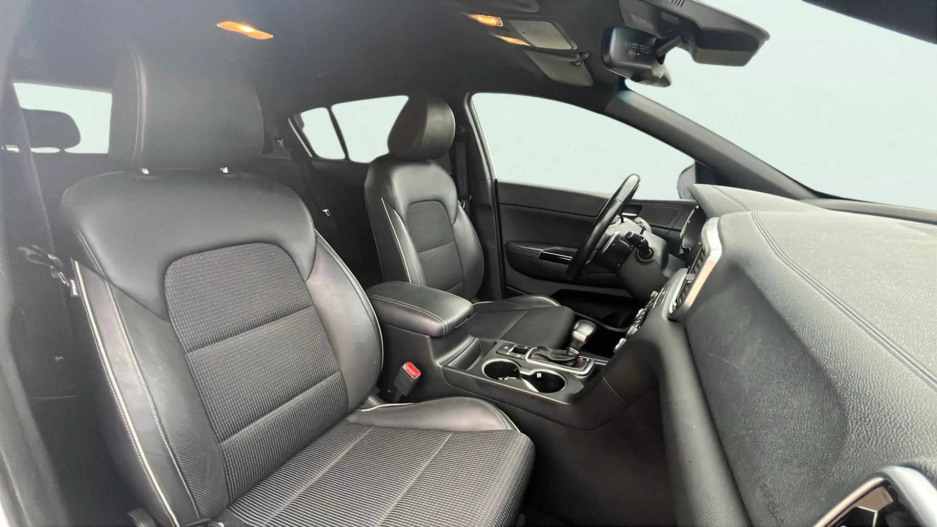 Kia Sportage 1.6 MHEV GT Line Xtreme DCT 4x2 - foto 15