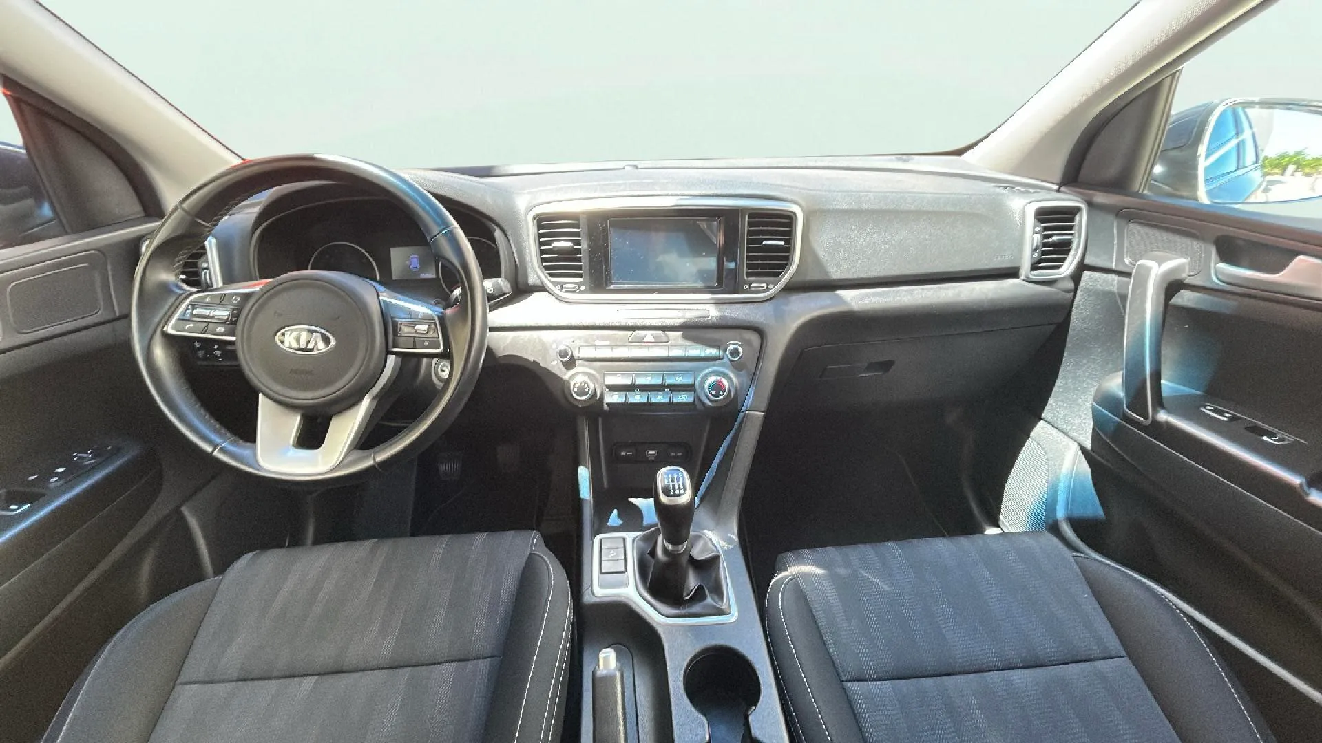 Kia Sportage 1.6 MHEV Drive Plus 4x2 - foto 6