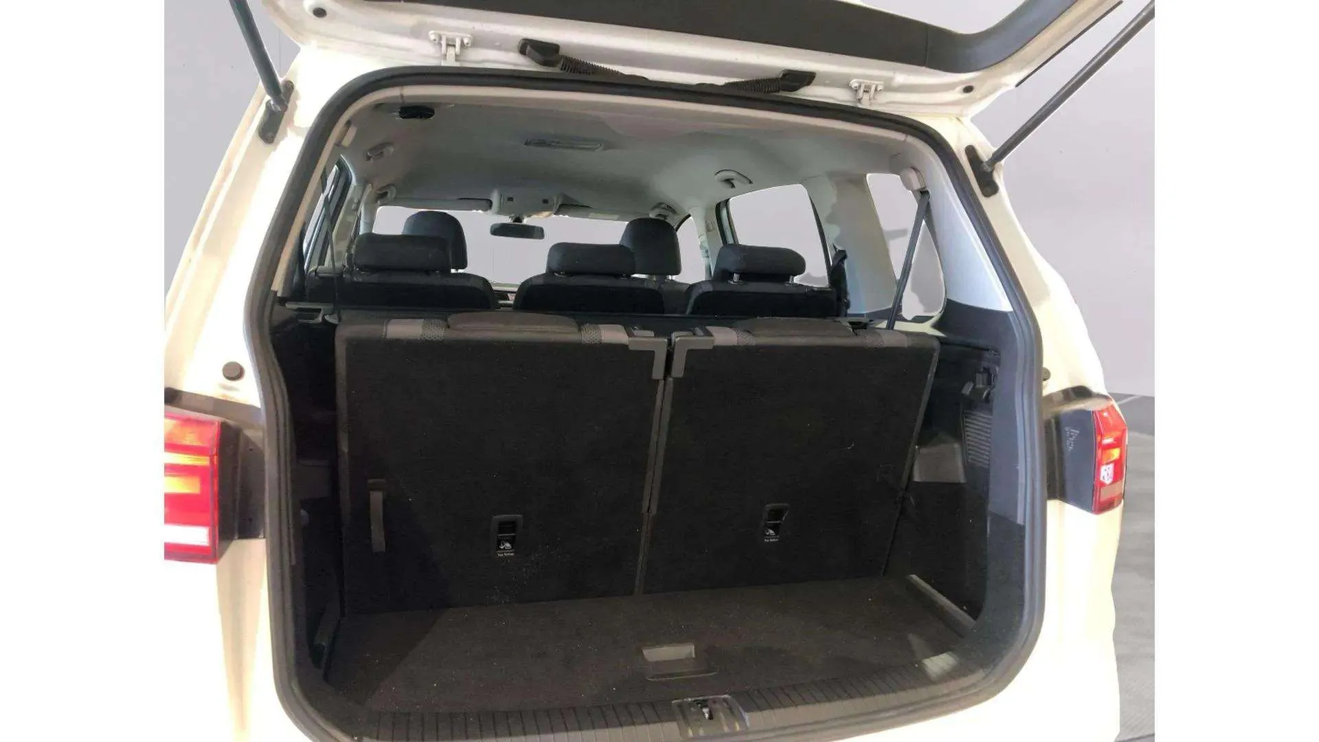 Volkswagen Touran Advance 1.6 TDI SCR BMT DSG - foto 17