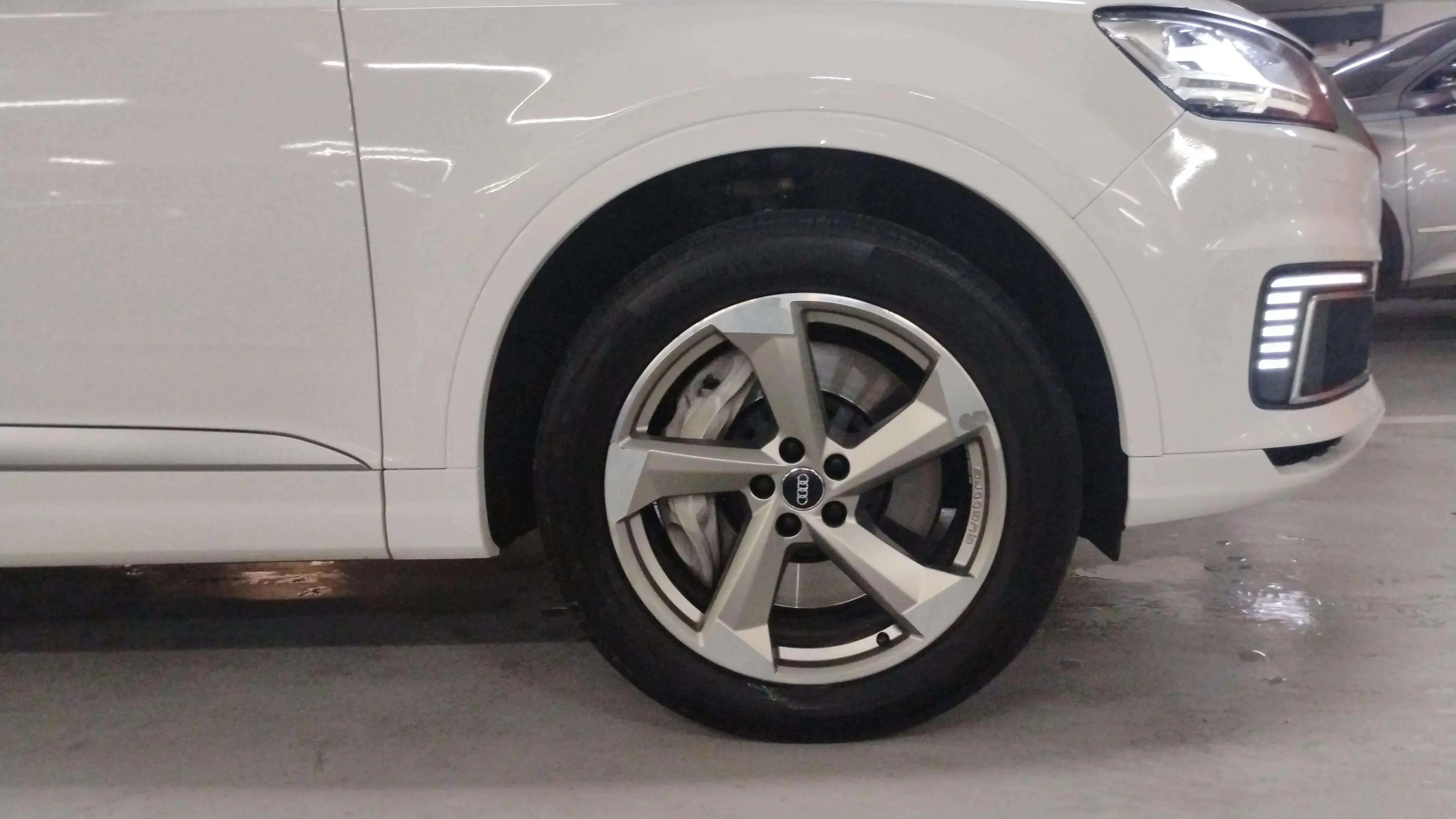 Audi Q7 3.0 TDI e-tron quattro tiptronic - foto 27