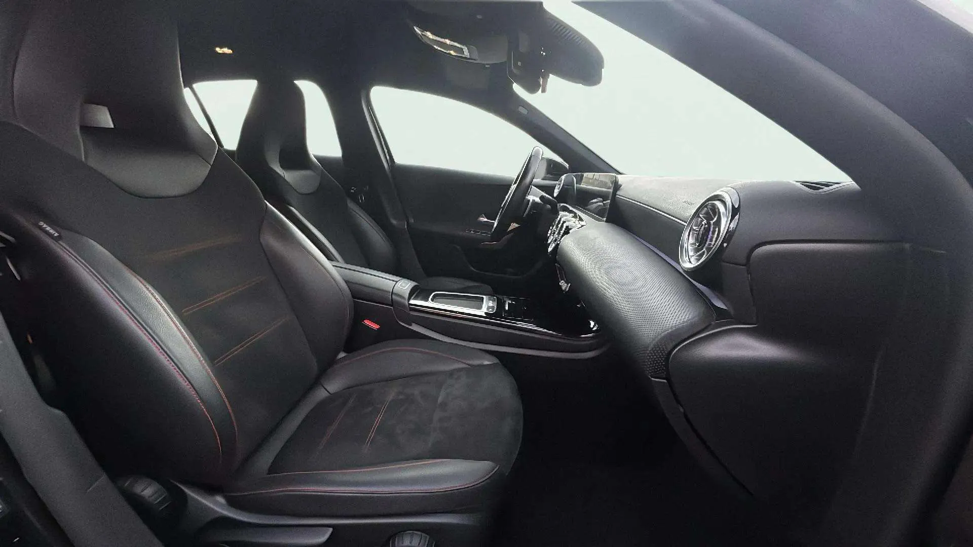 Mercedes-Benz Clase A A 200 d - foto 22