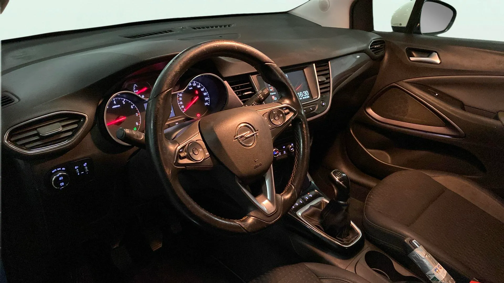 Opel Crossland 1.2 Design Line - foto 10