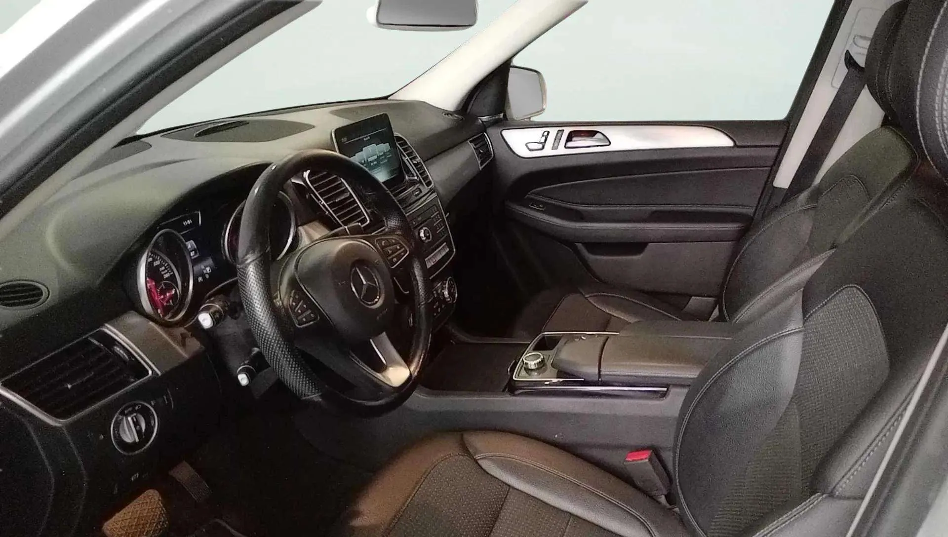Mercedes-Benz GLE 350 d 4MATIC - foto 10