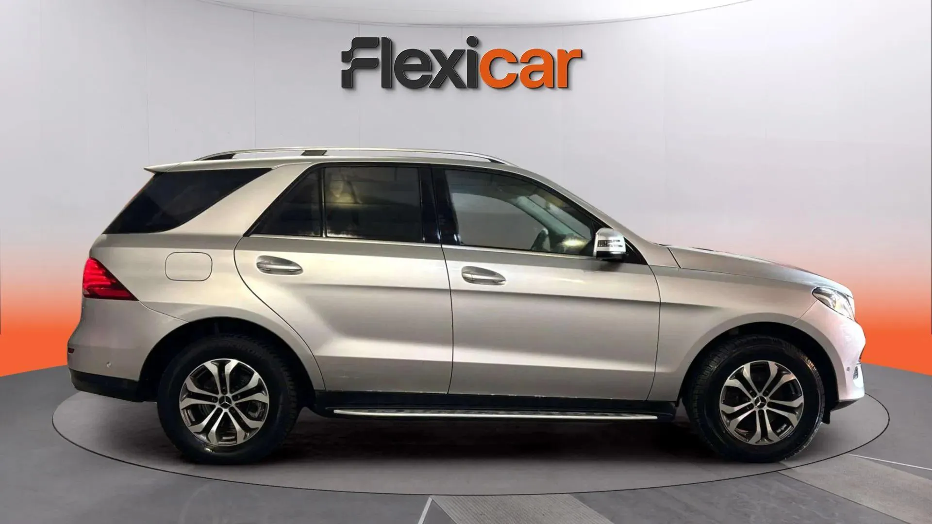 Mercedes-Benz GLE 350 d 4MATIC - foto 3