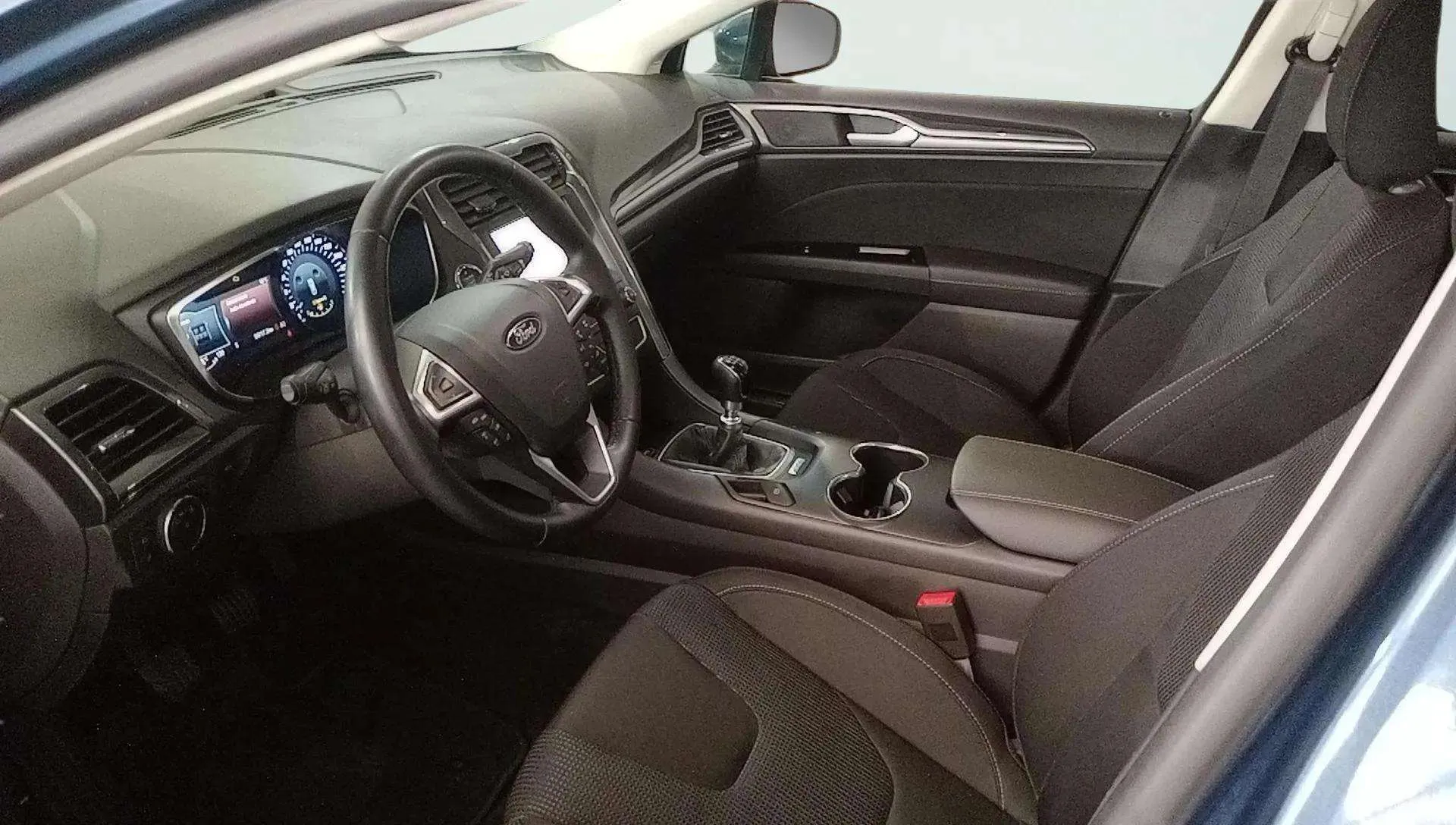 Ford Mondeo 1.5 EcoBoost Trend - foto 8