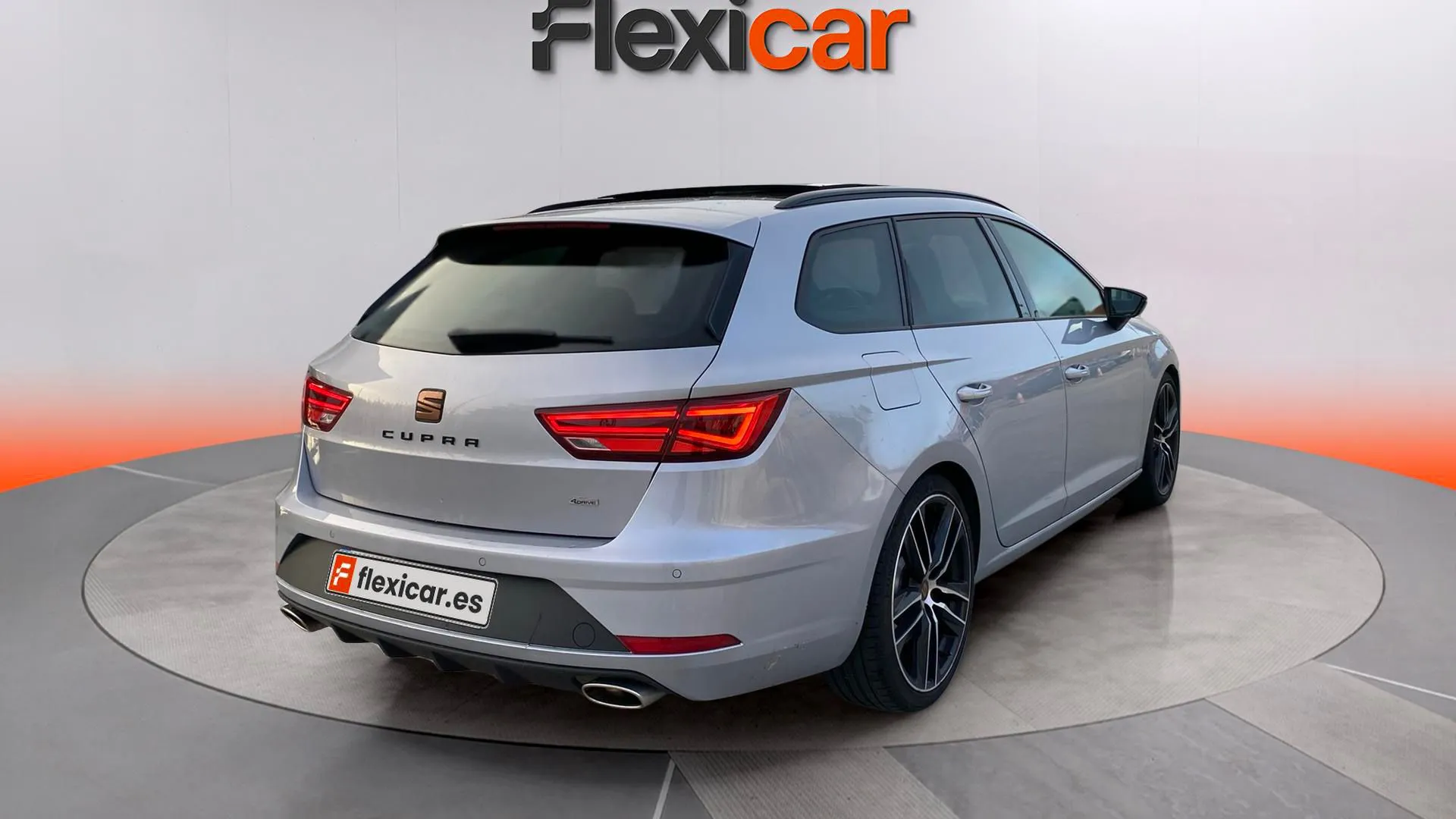 SEAT León ST 2.0 TSI 4Drive DSG Cupra - foto 8