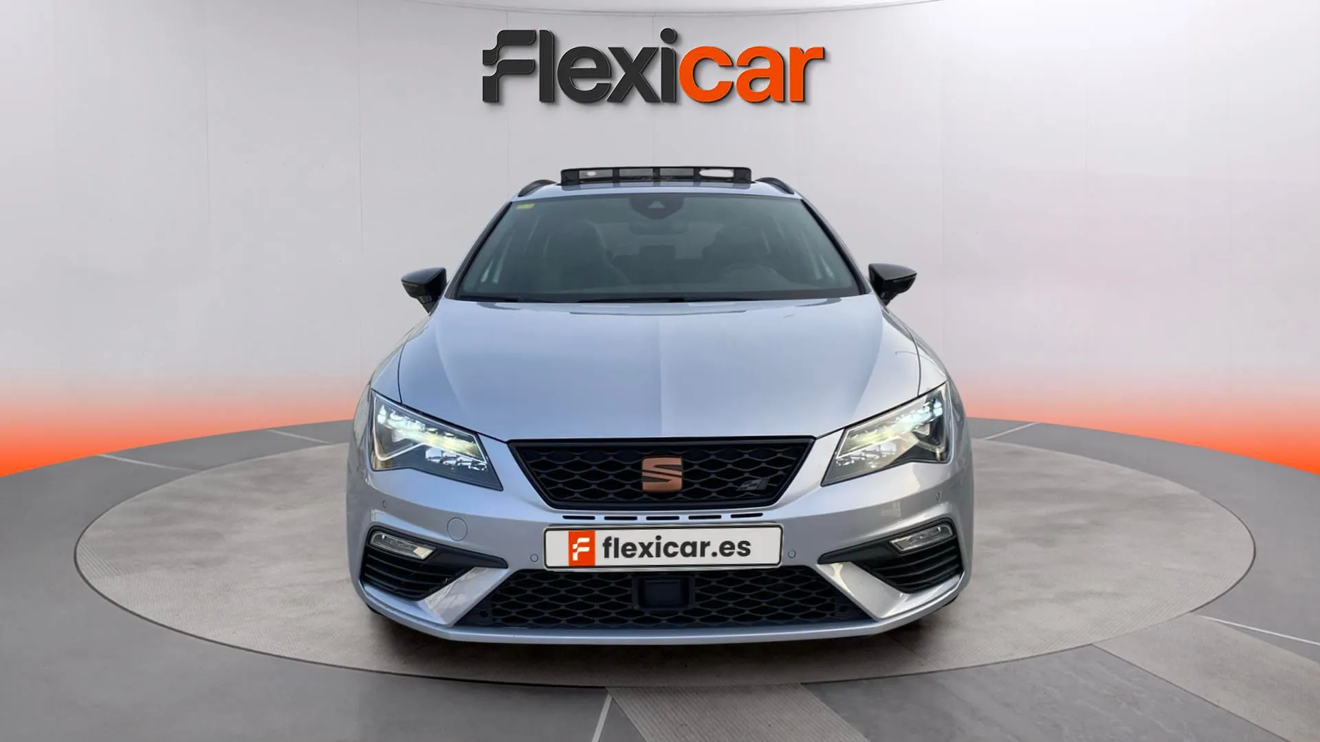 SEAT León ST 2.0 TSI 4Drive DSG Cupra - foto 2